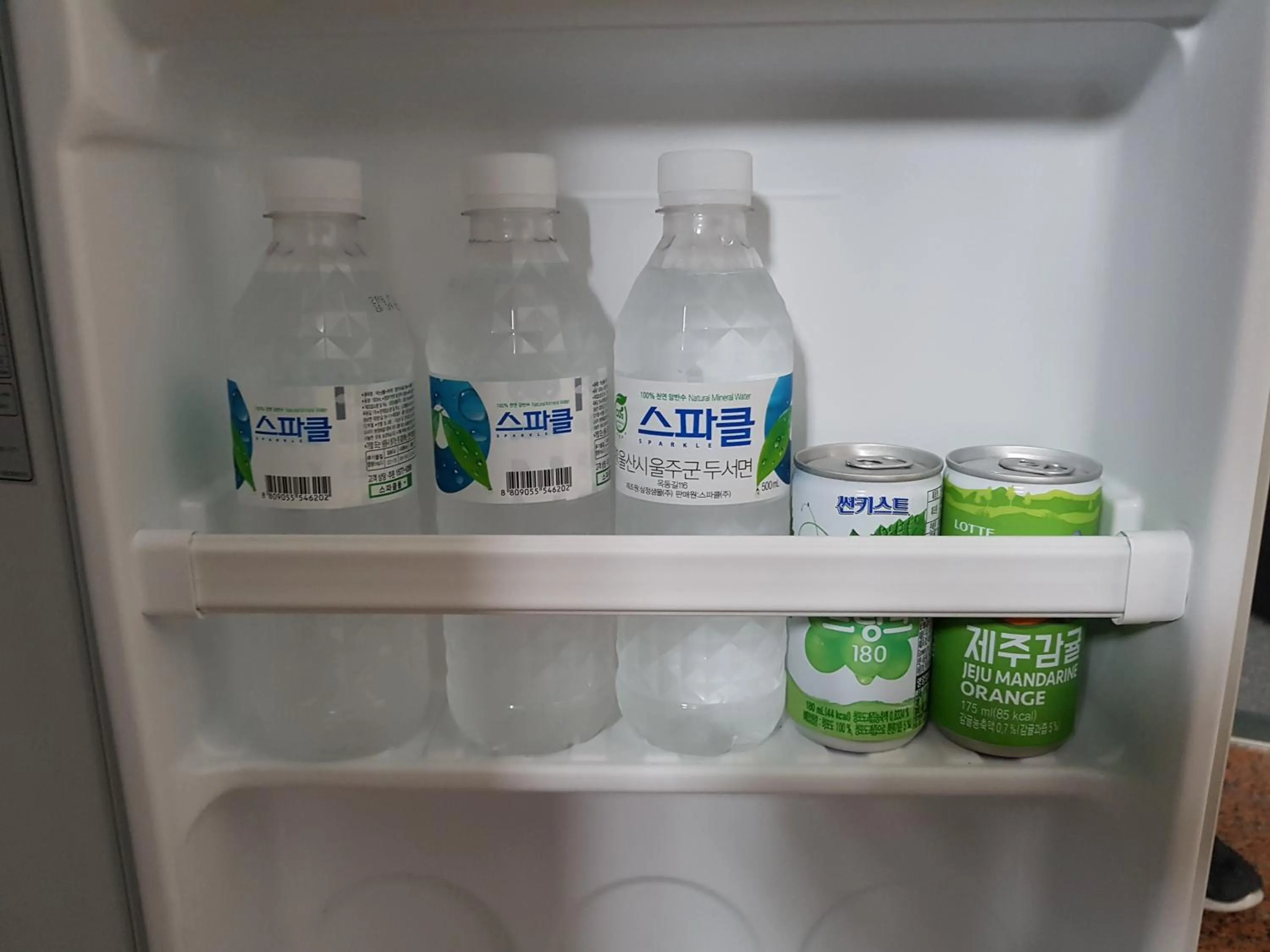 Coffee/tea facilities in Malu Hotel Suwon