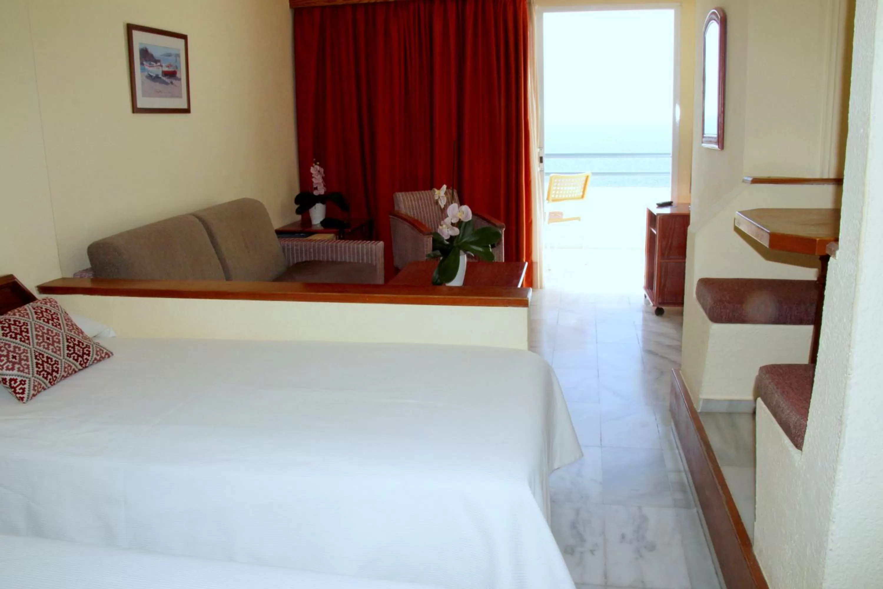 Living room, Bed in HOVIMA Atlantis