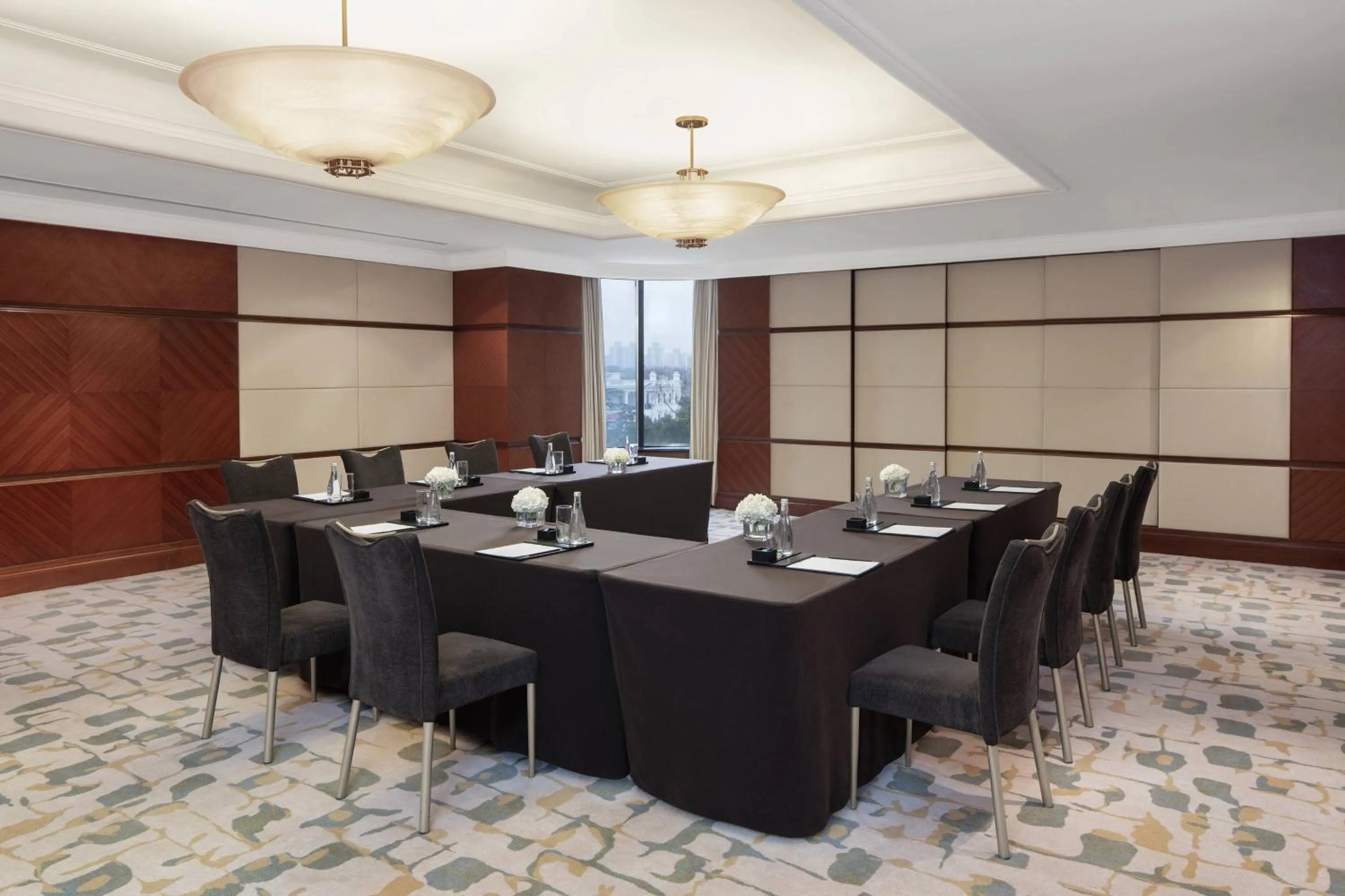 Meeting/conference room in Shanghai Marriott Hotel Hongqiao