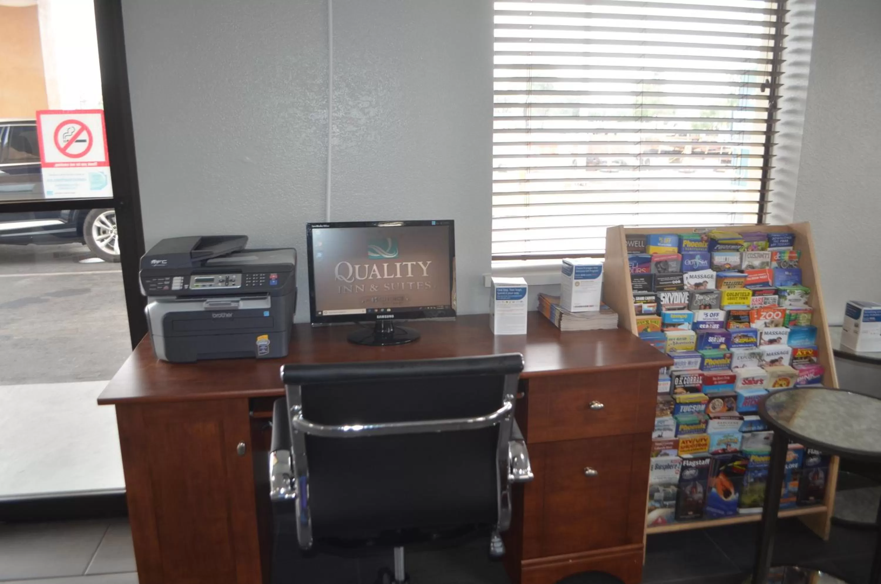 Business facilities in Quality Inn & Suites near Downtown Mesa