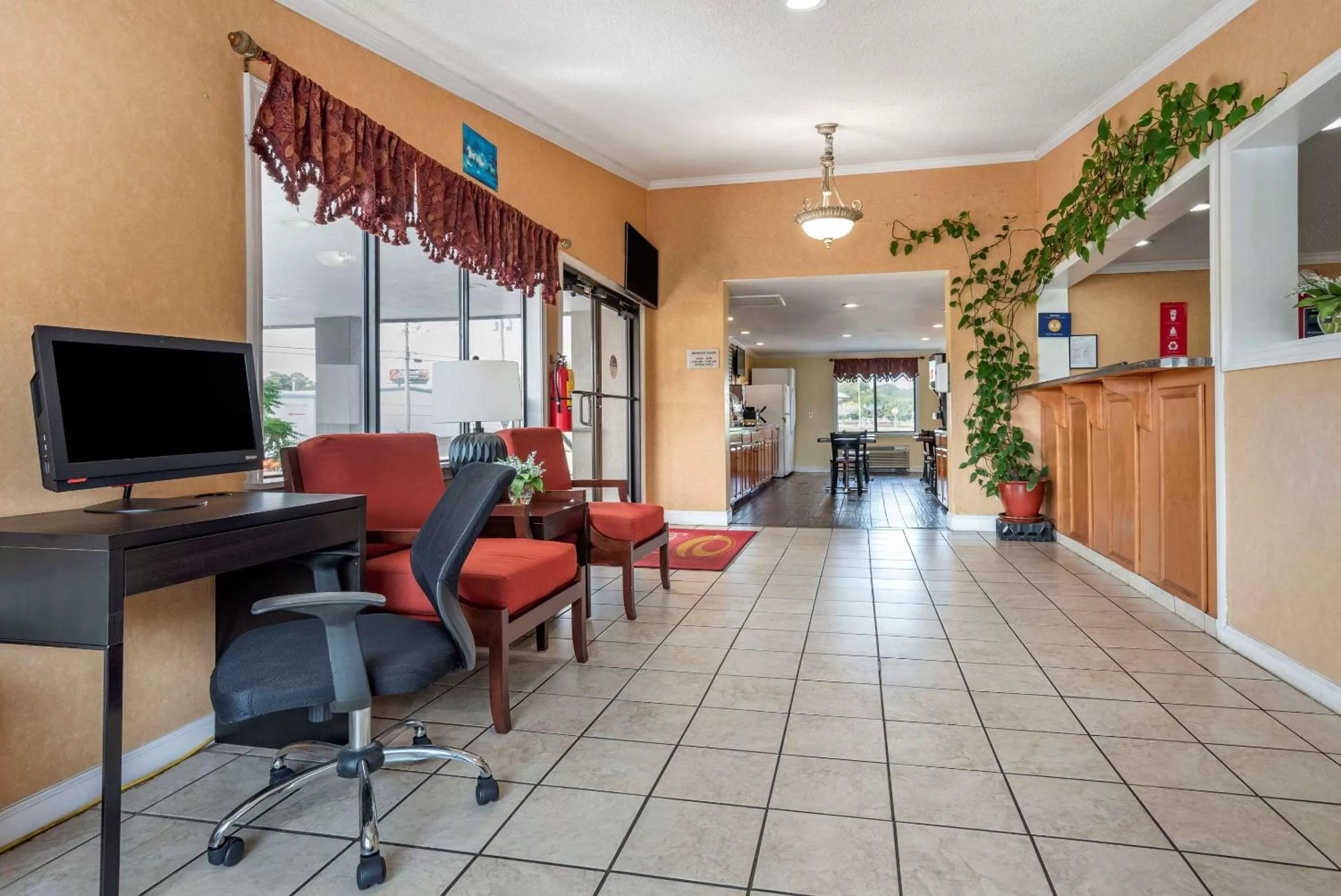Lobby or reception in Econo Lodge Oxford near Choccolocco Park