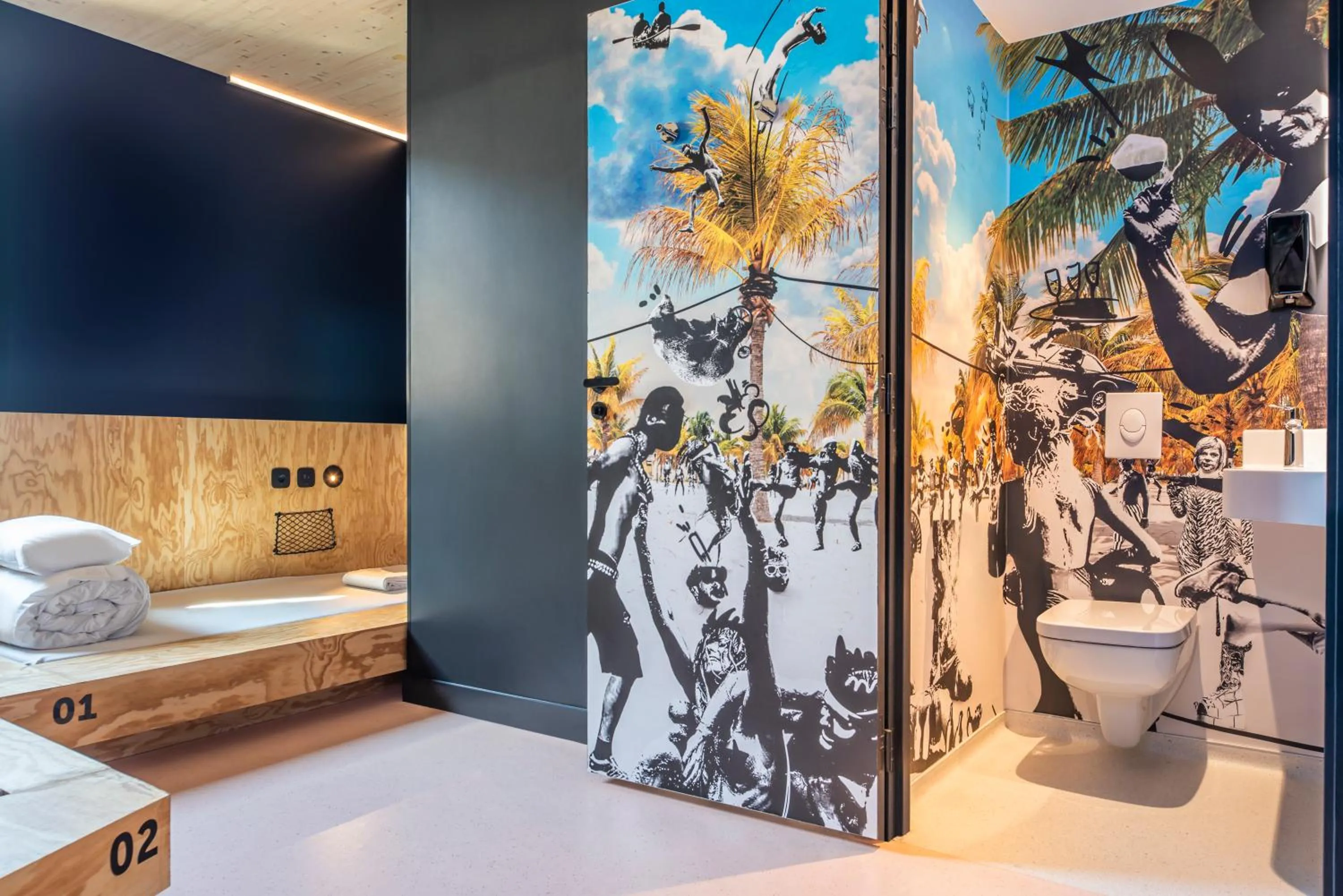 Toilet in JO&JOE Paris Gentilly - Auberge de Jeunesse