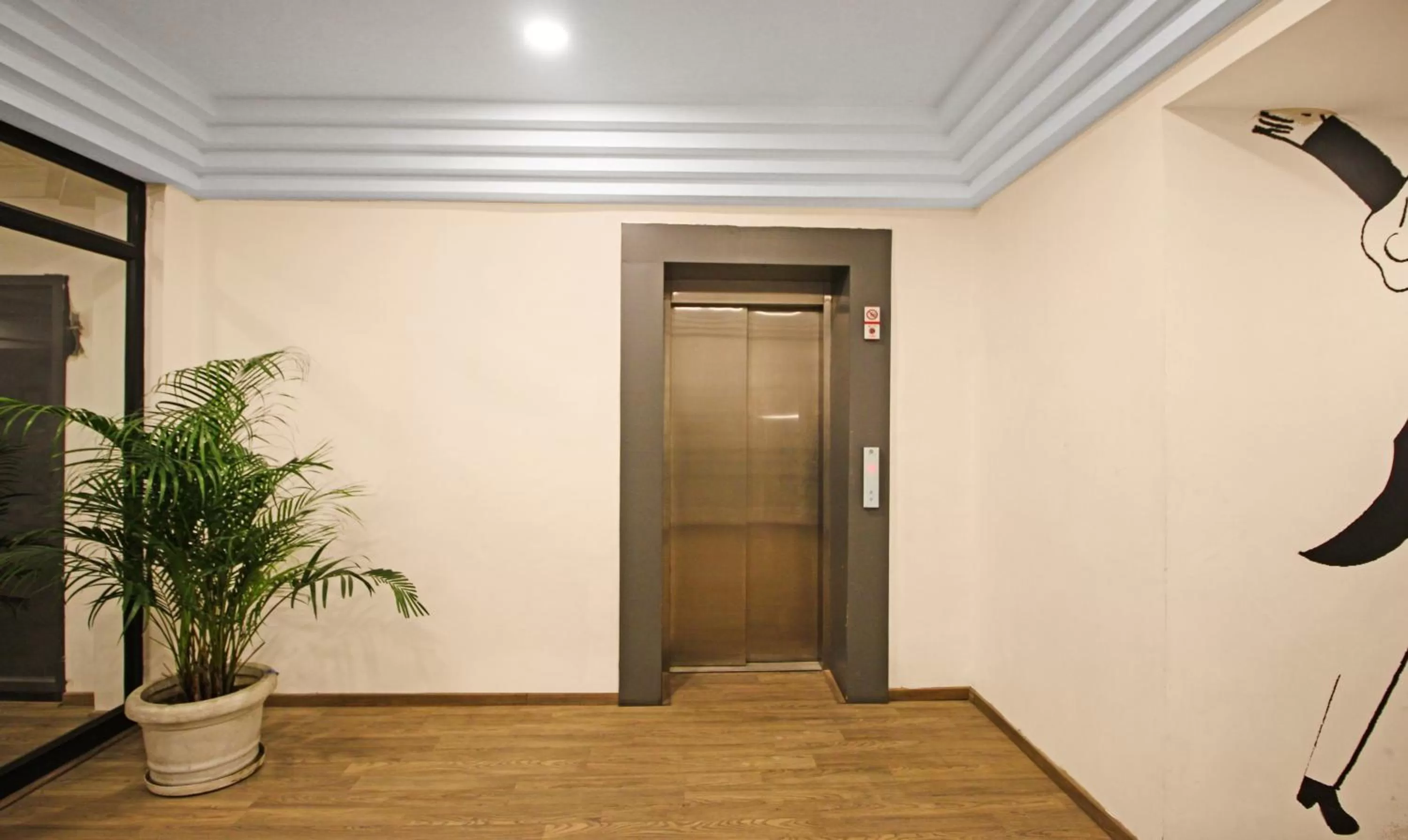 Lobby or reception in Treebo Grand Legacy Shahenshah