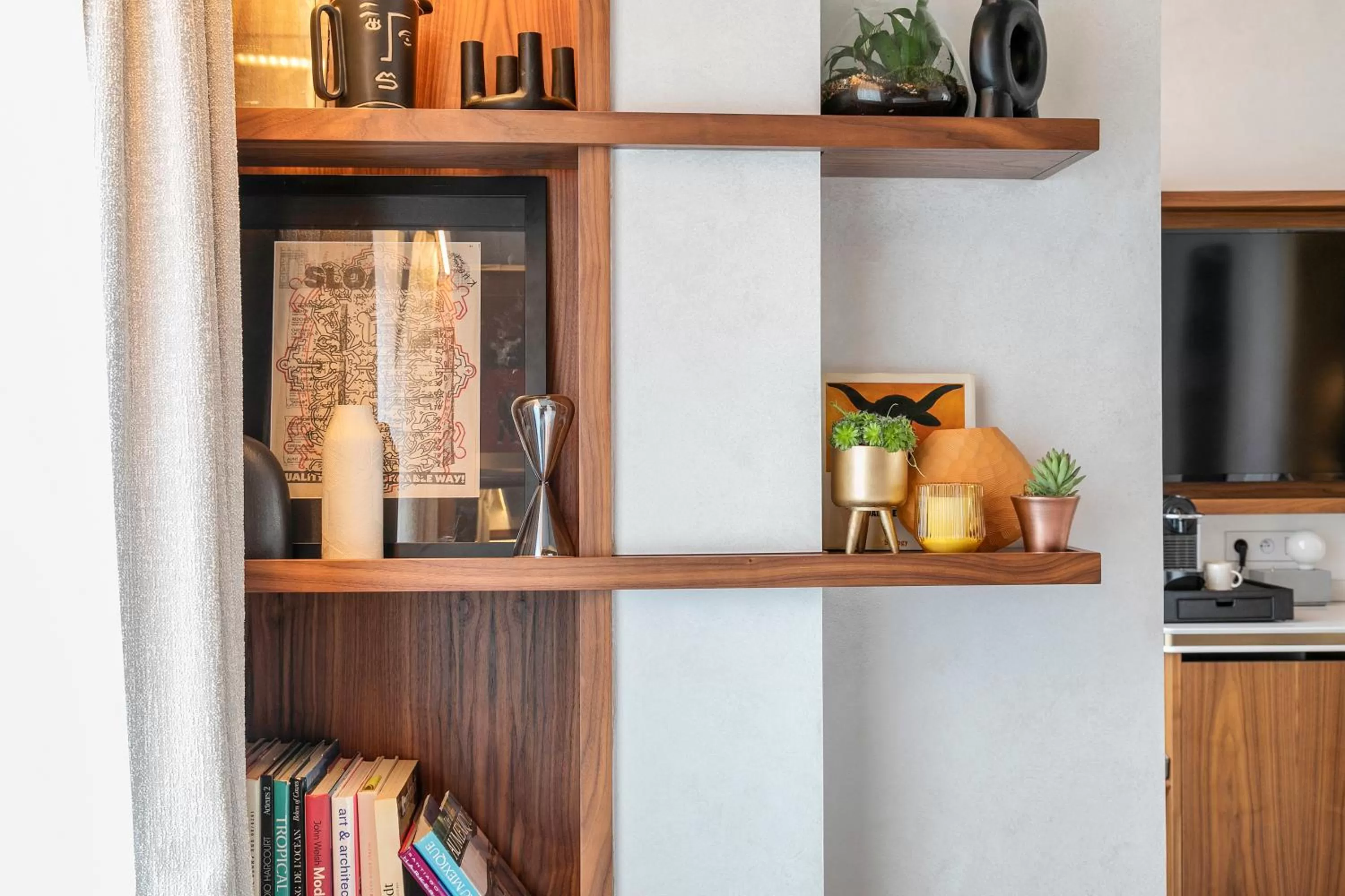 Decorative detail in CARD Hôtel