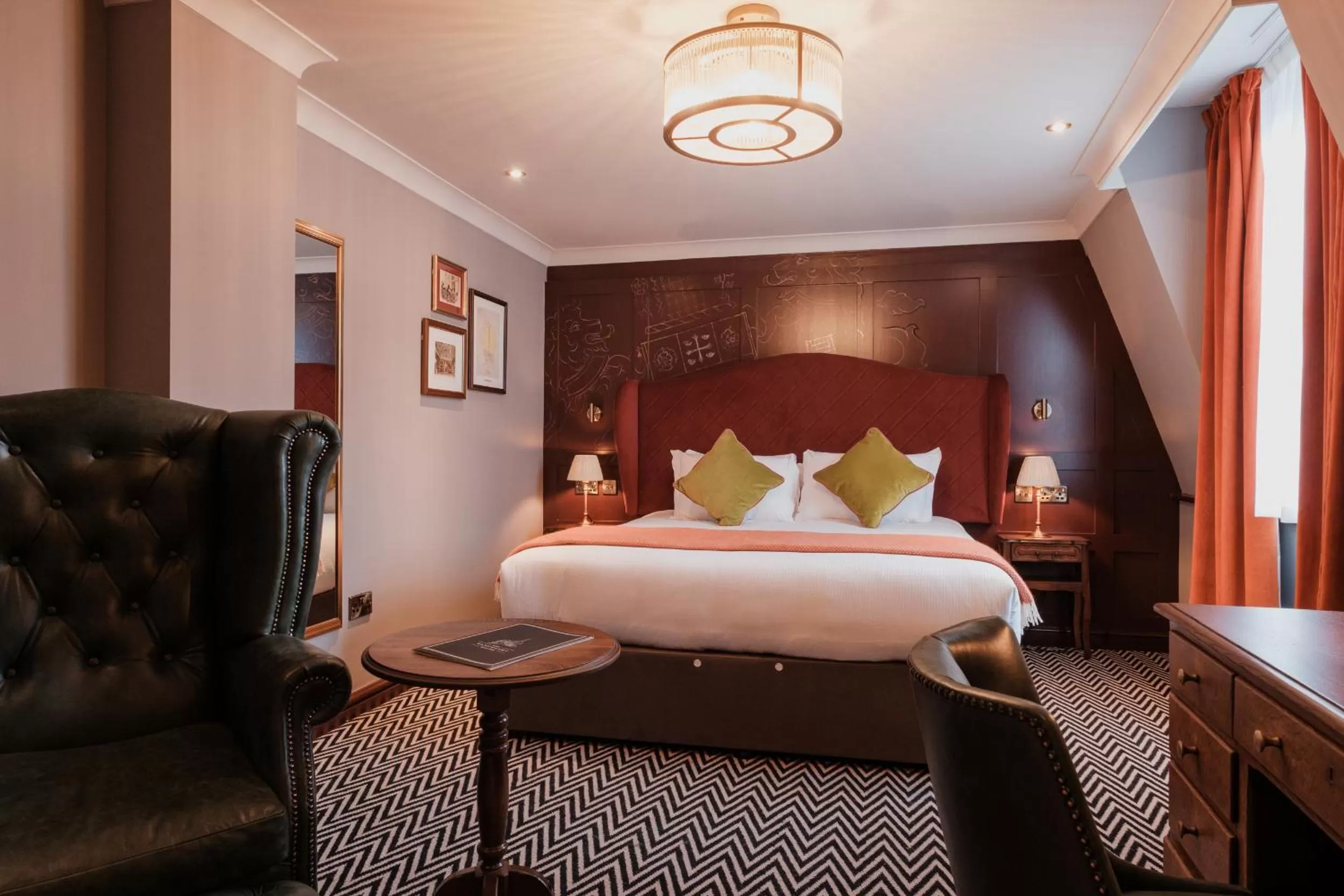 Bed in The Sanctuary House Hotel