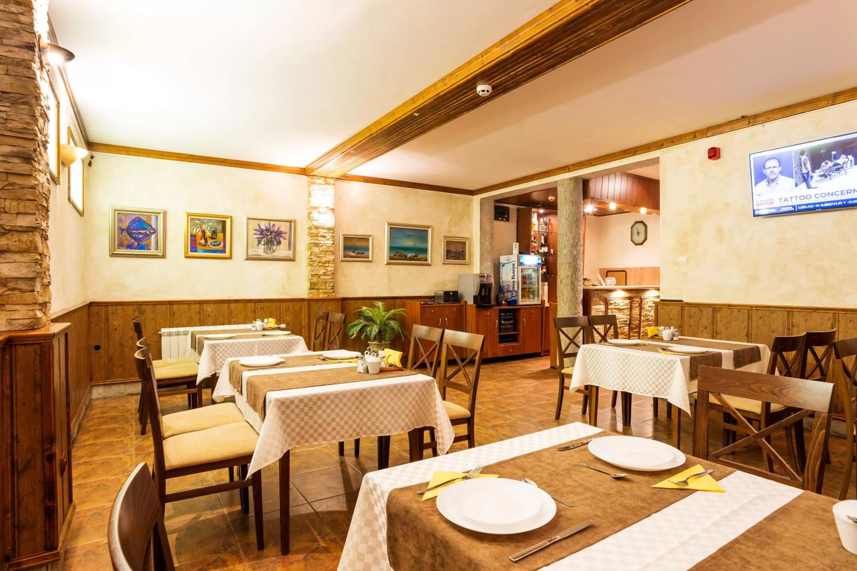 Restaurant/places to eat in Hotel Villa Boyana - Free Parking