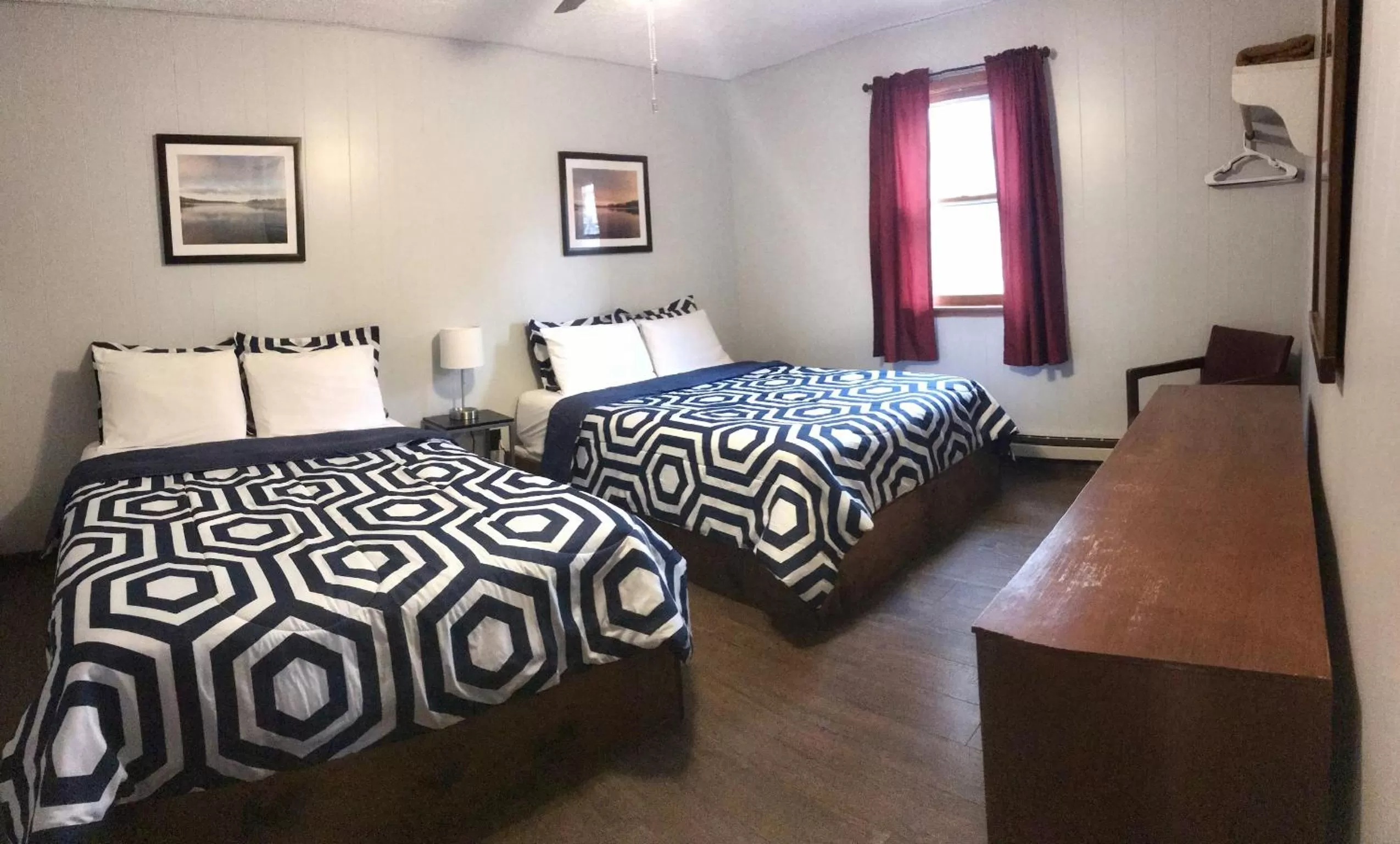 Bed in Calm Waters Resort