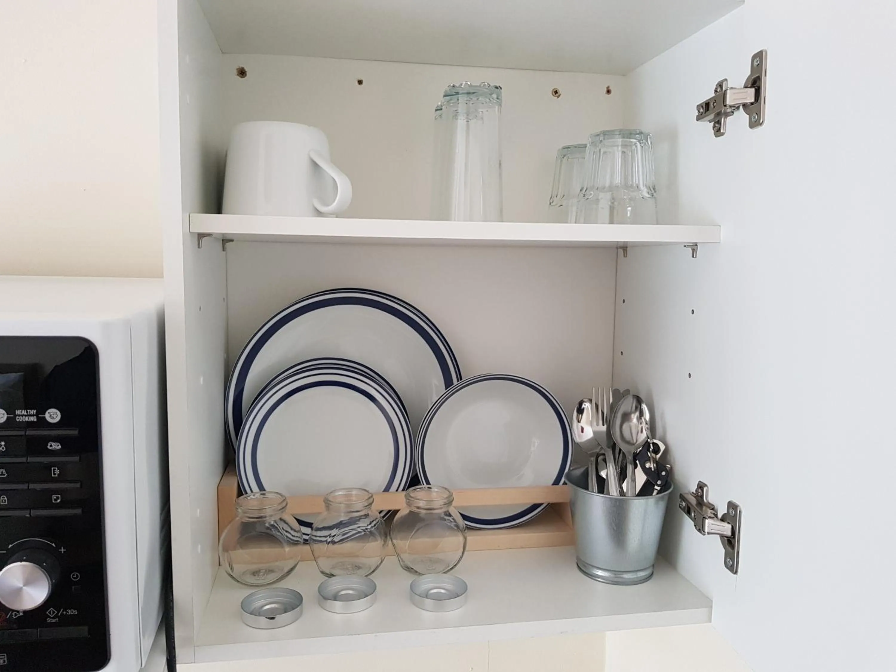 Kitchen or kitchenette in Kathleen House Plus