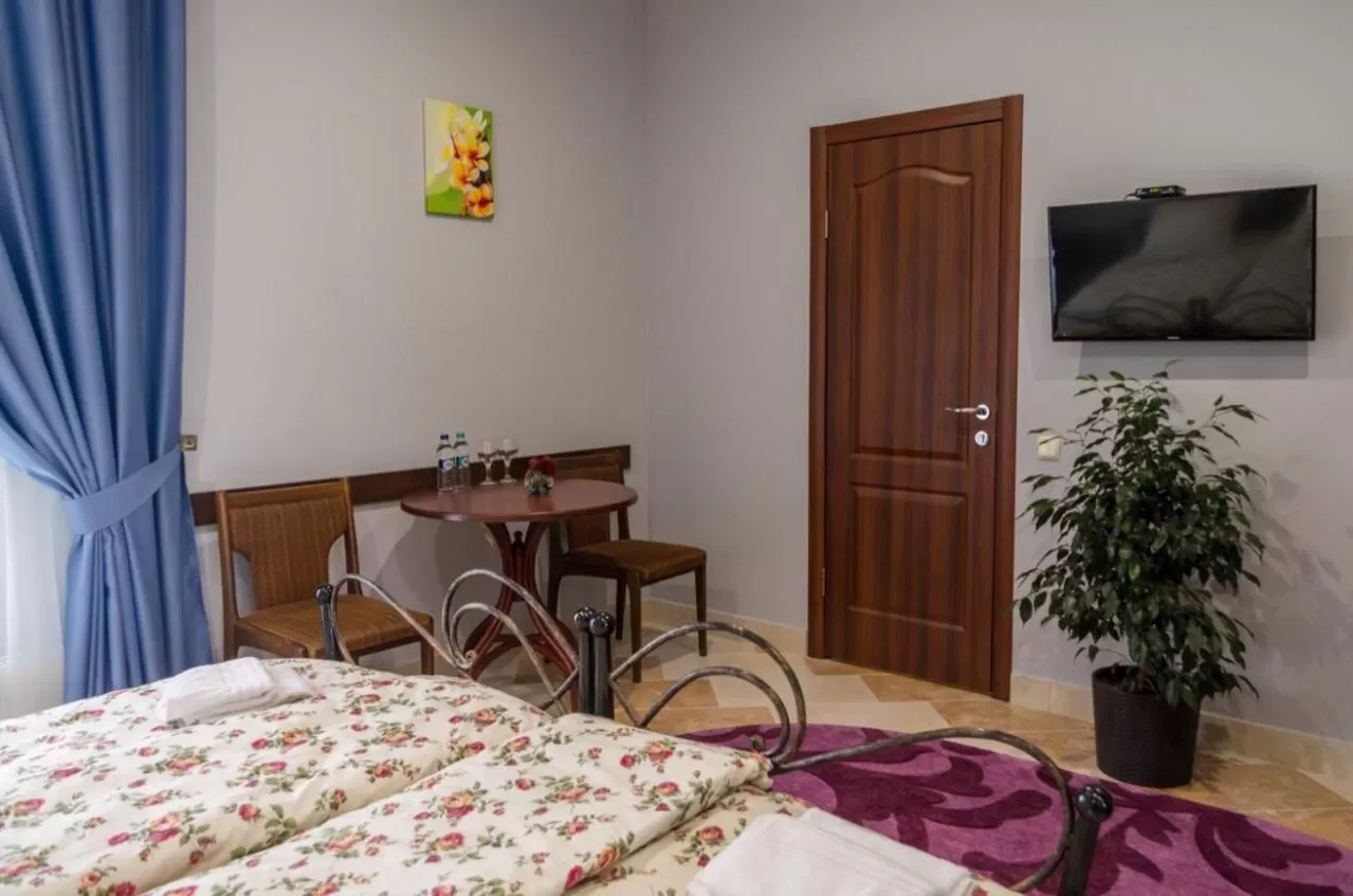 Bed in Ermitazh Hotel Complex