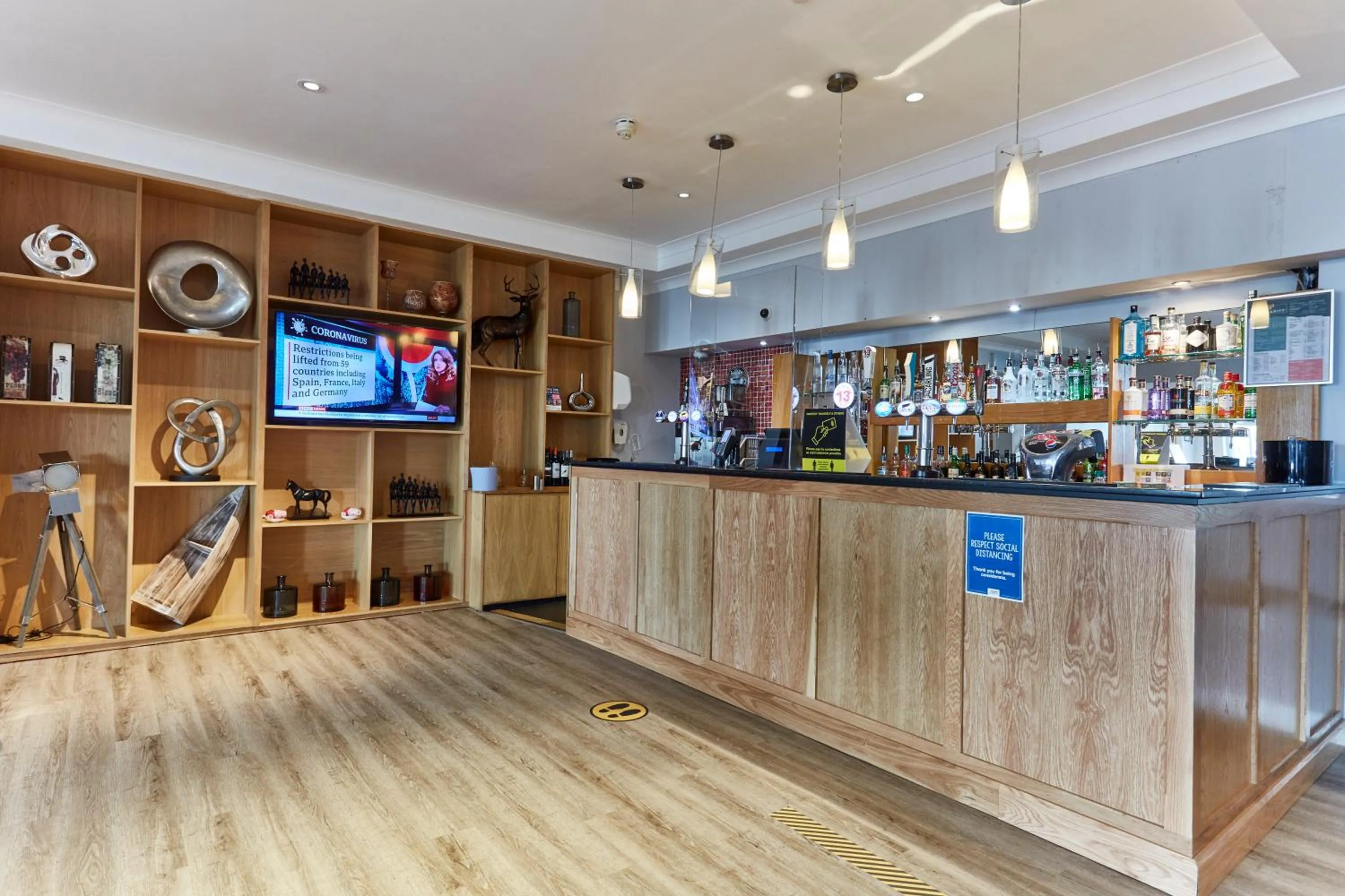 Drinks in Southview Park Hotel