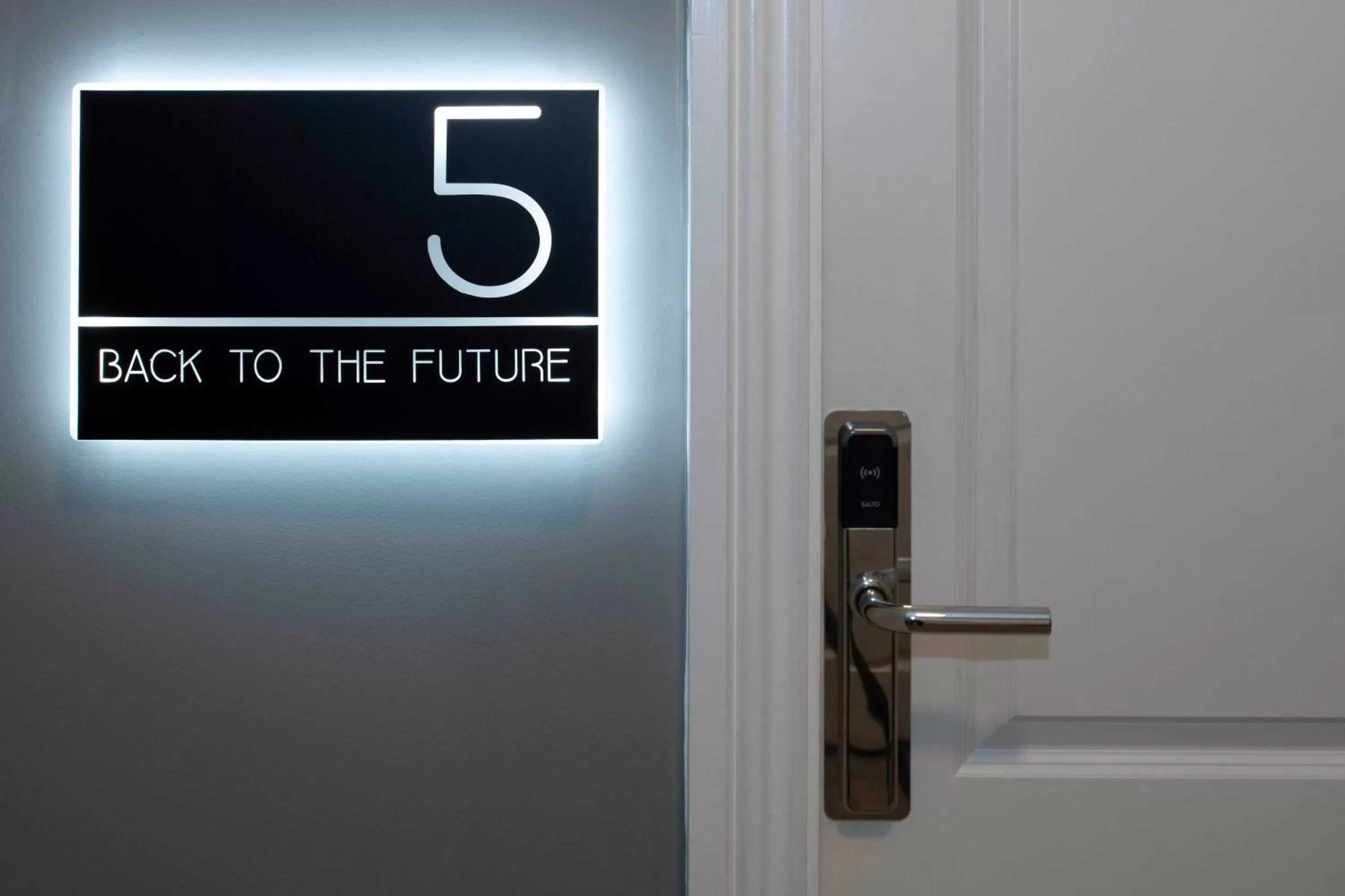 Logo/Certificate/Sign in Trueman Court Luxury Serviced Apartments