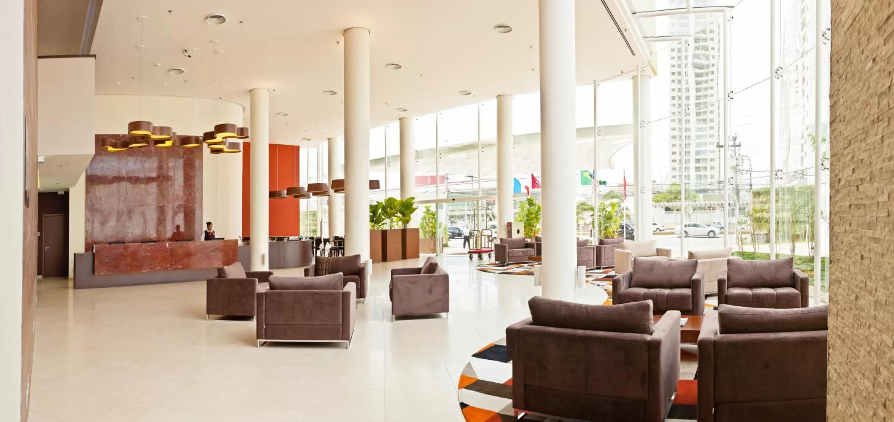 Facade/entrance in Hotel Panamby São Paulo