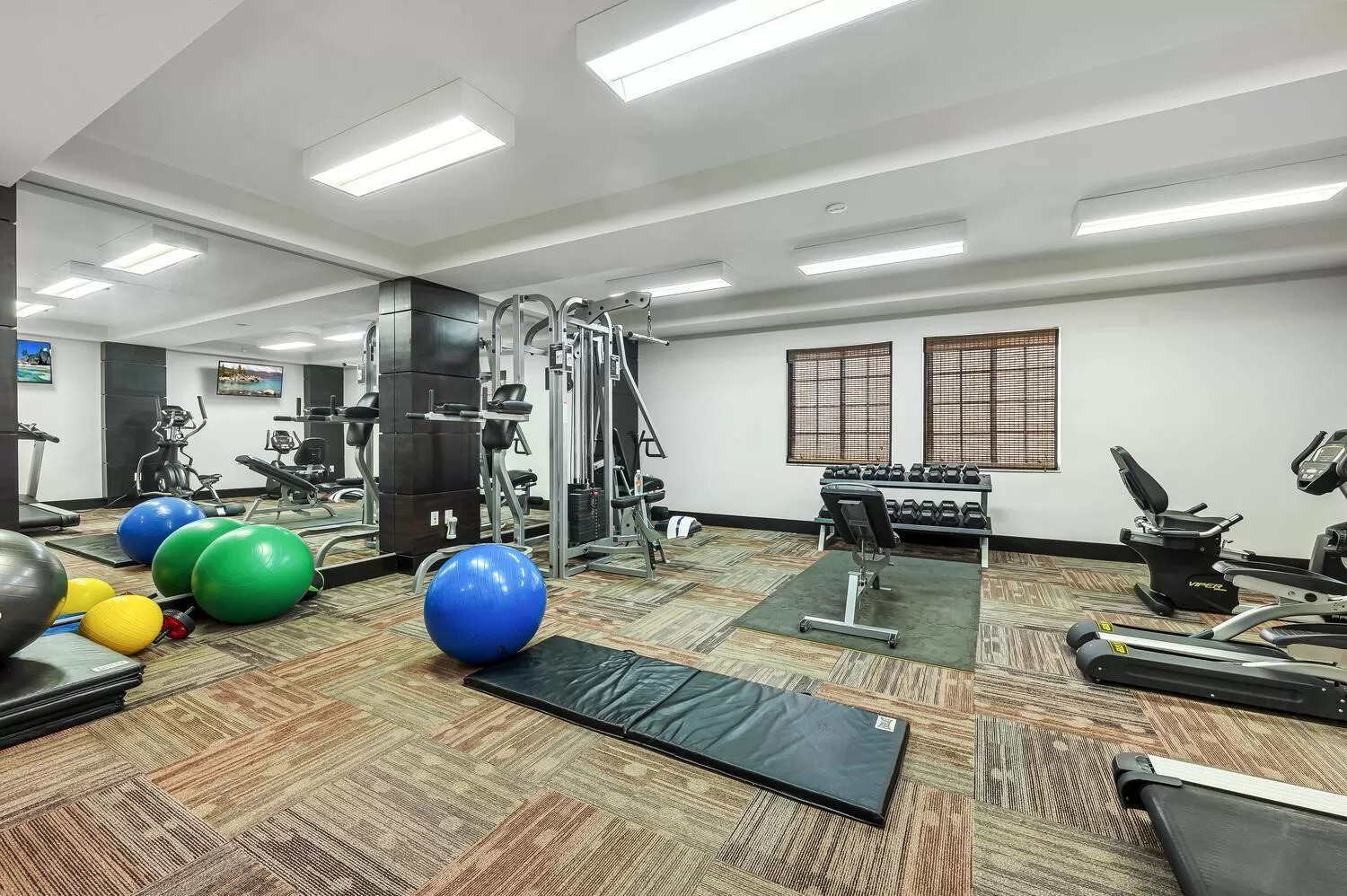 Fitness centre/facilities in Bayfront Inn 5th Avenue