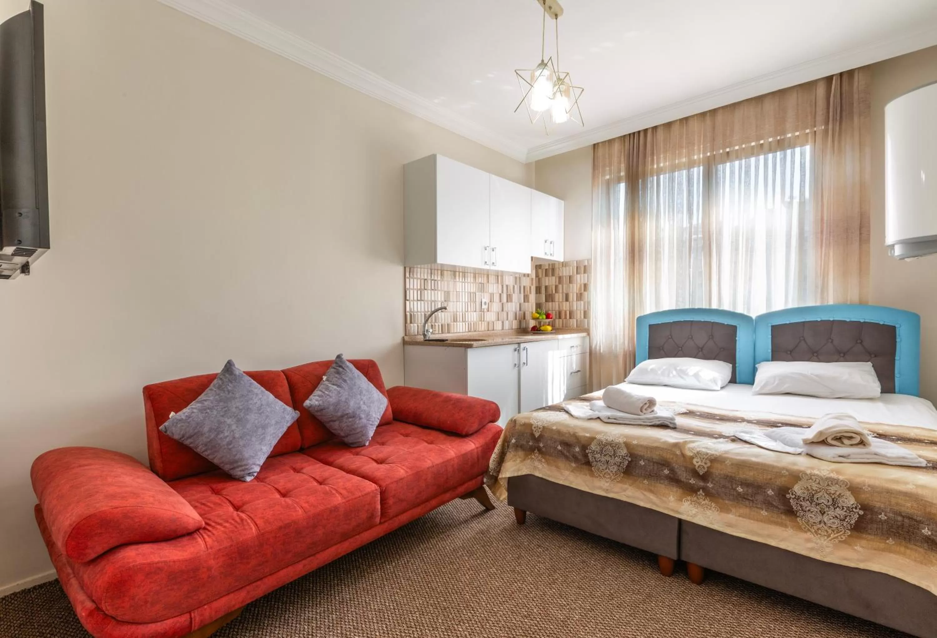 Bed in Bikka&Asell Suite Hotel