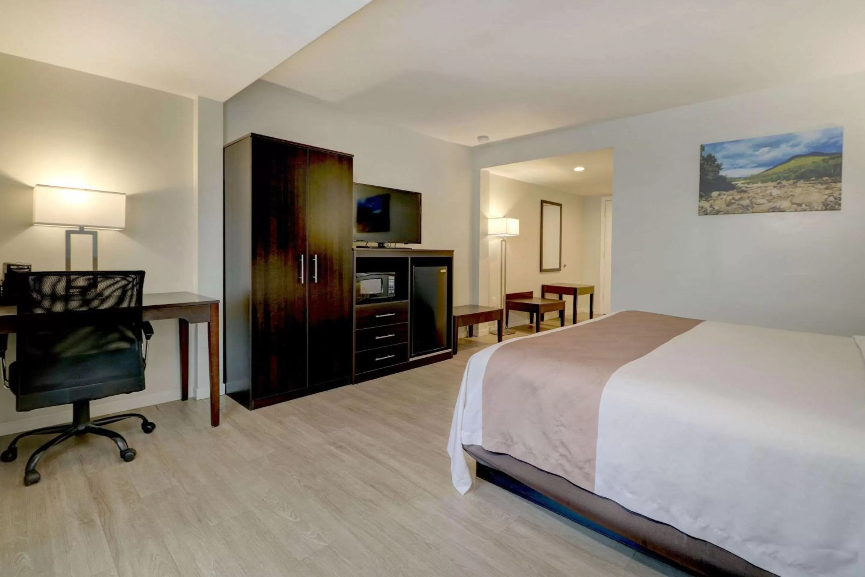 Bedroom, Bed in Quality Inn & Suites