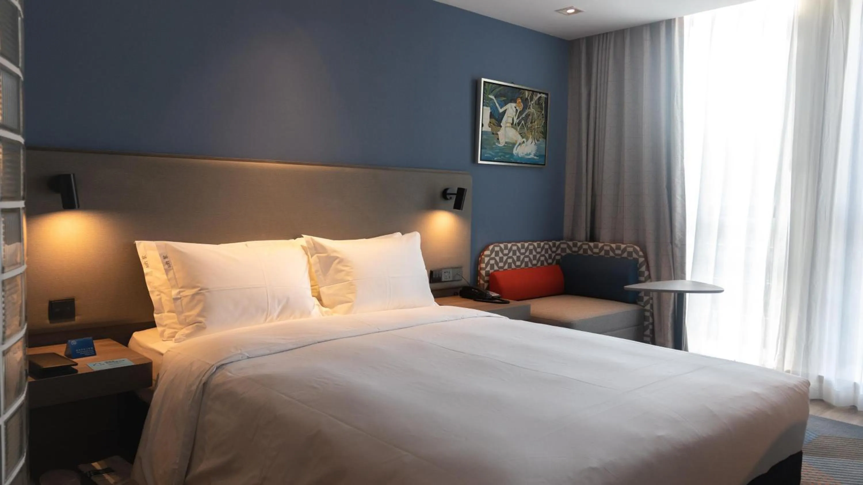 Photo of the whole room, Bed in Holiday Inn Express Nantong Xinghu by IHG