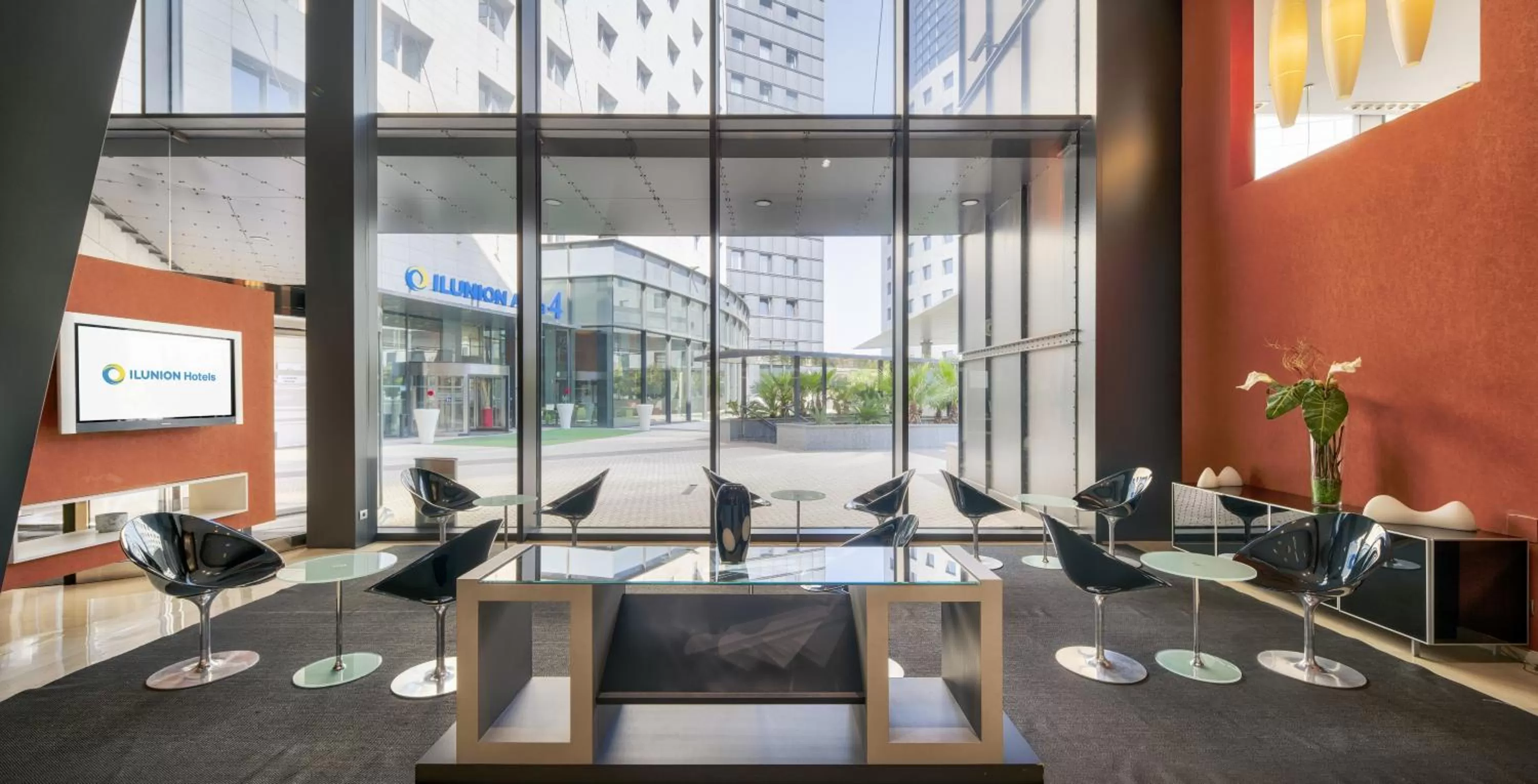 Lobby or reception in Ilunion Aqua 3