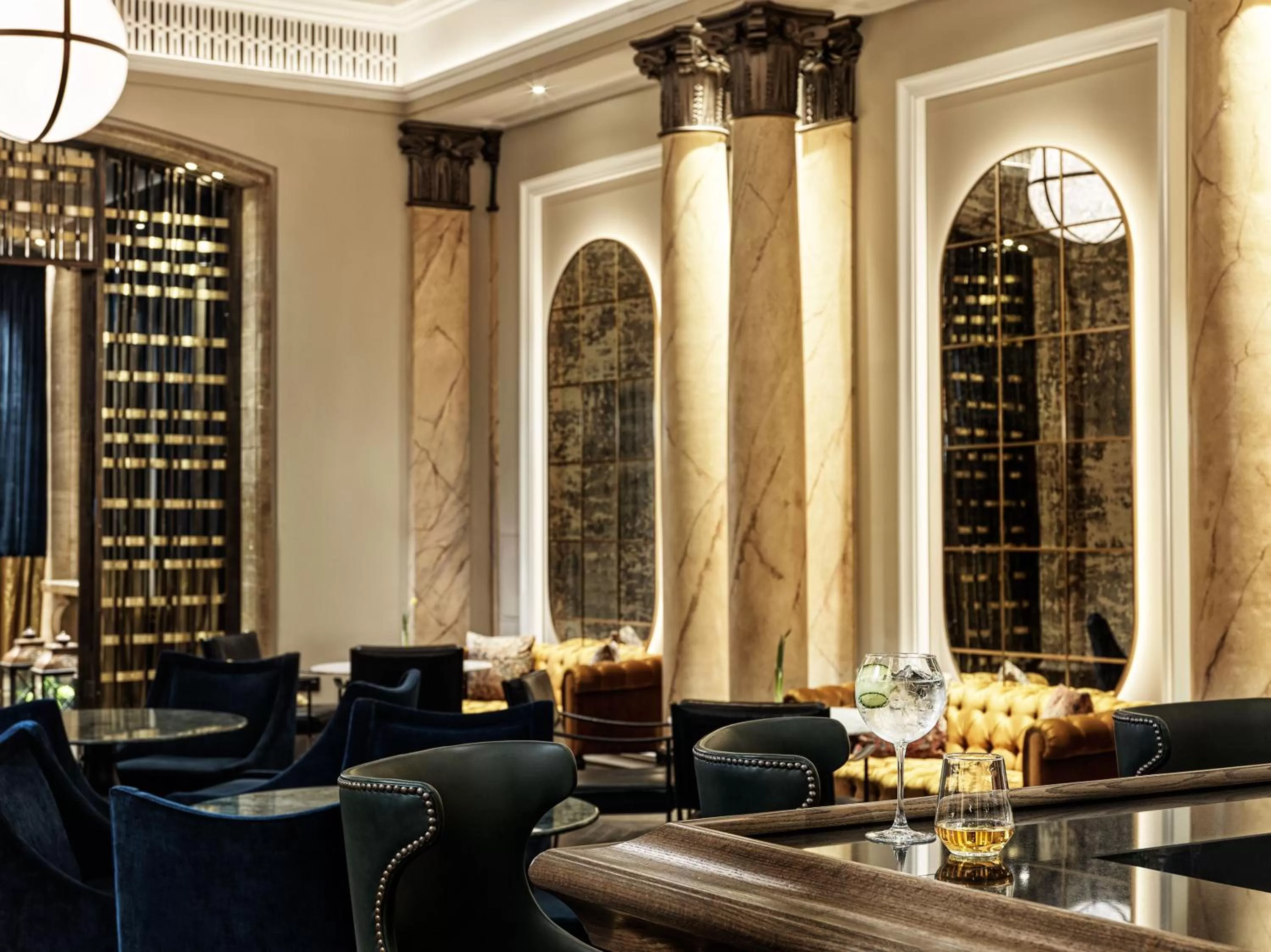 Lounge or bar in Sofia Balkan Palace