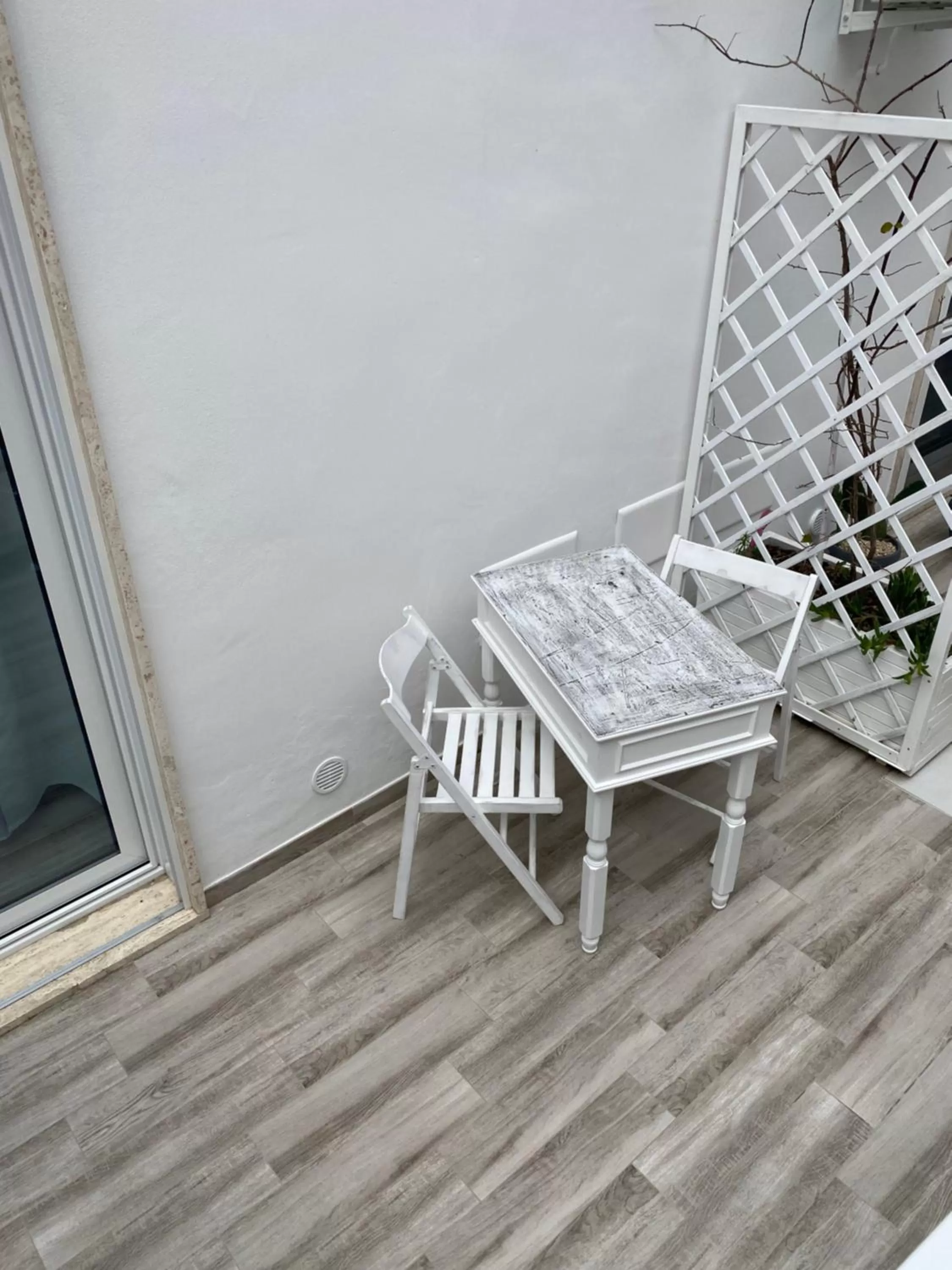 Property building in La casa di Nina