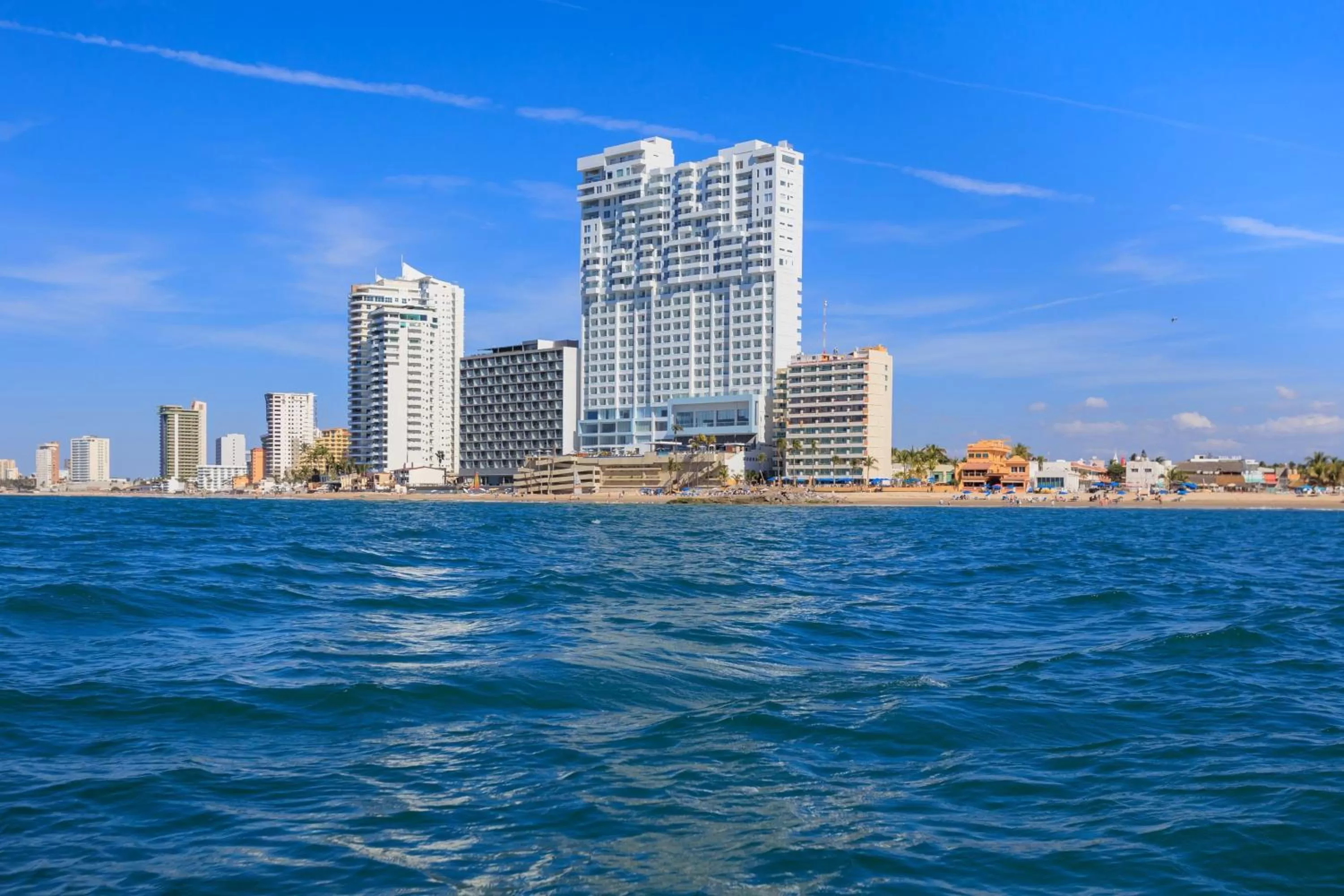 Property building in Courtyard by Marriott Mazatlan Beach Resort