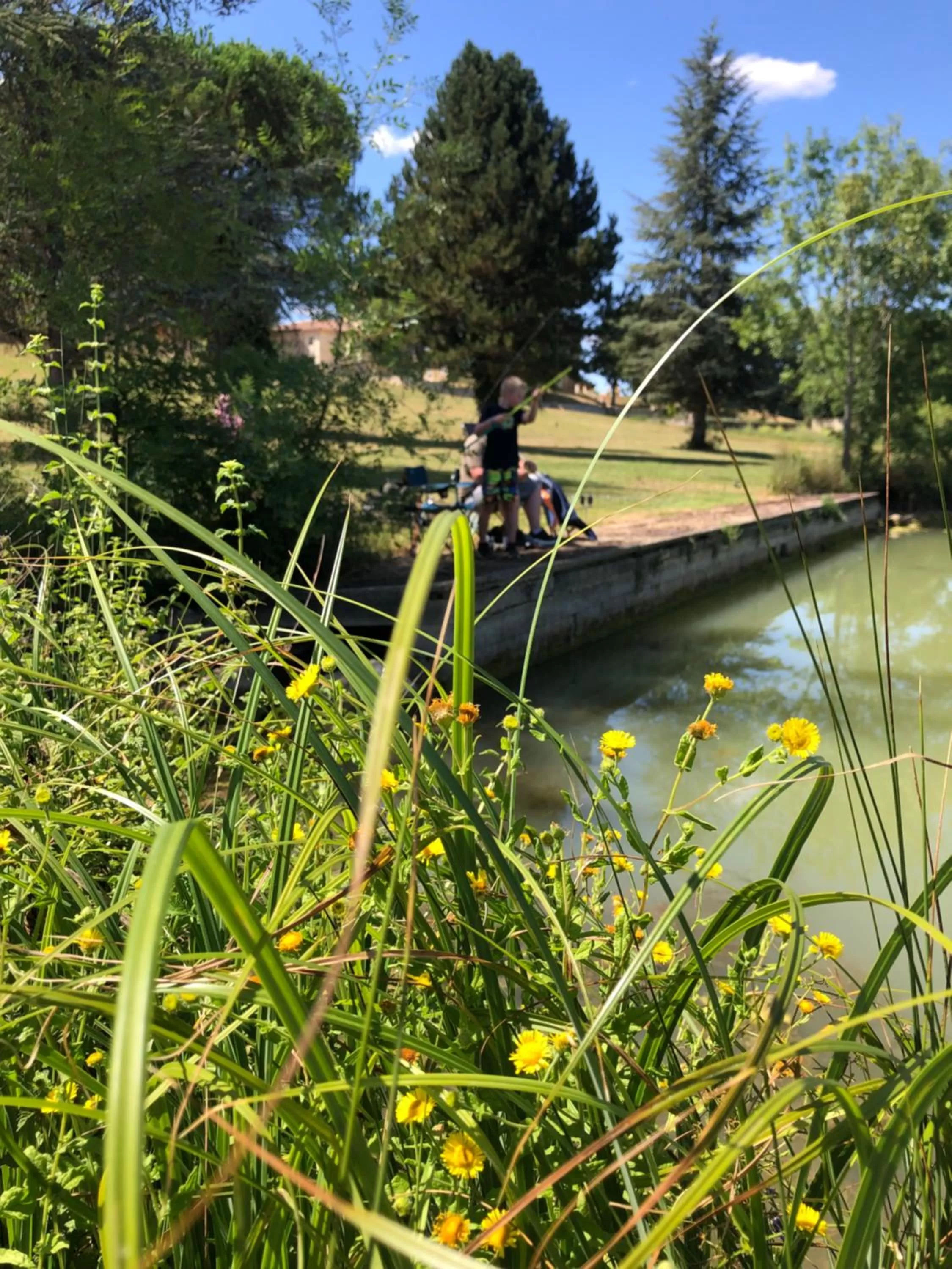 Fishing in Domaine de Boulouch