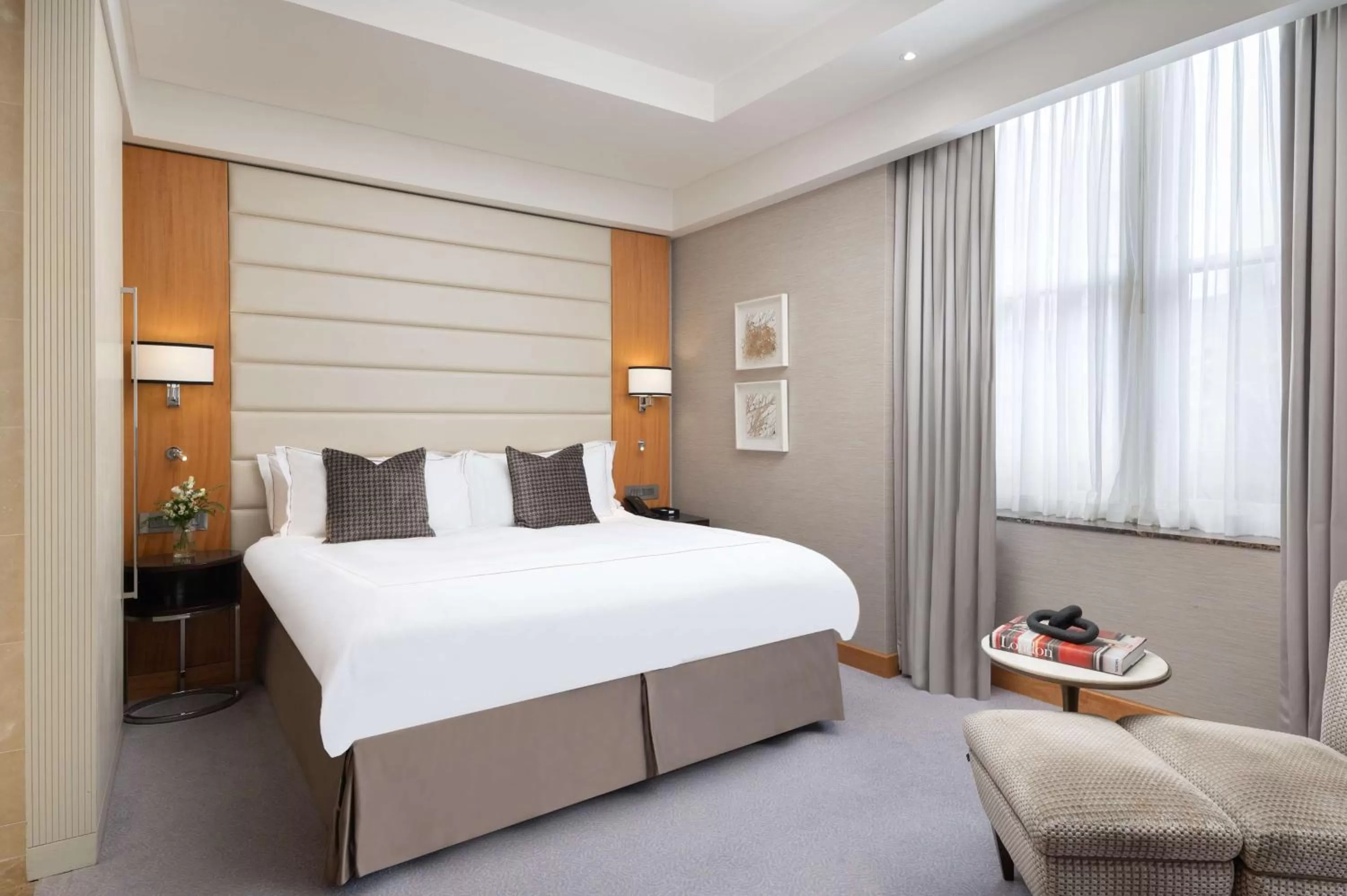 One-Bedroom Suite - Lounge Access in Conrad London St James