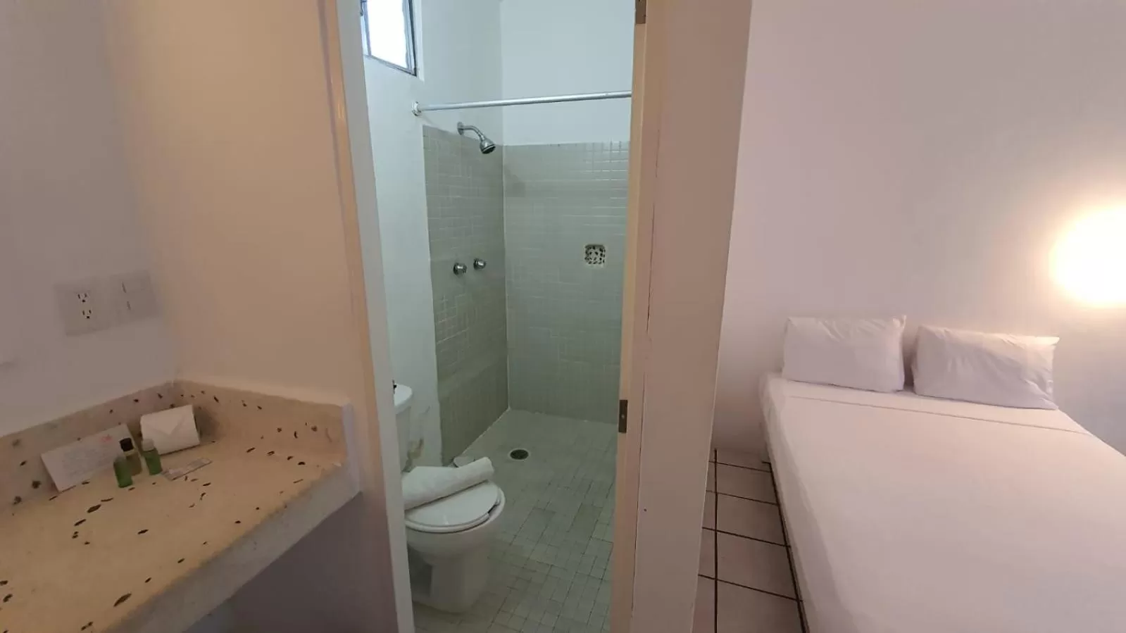 Bathroom in "5TH AVENUE" Beach Energy Hotel "by BFH"