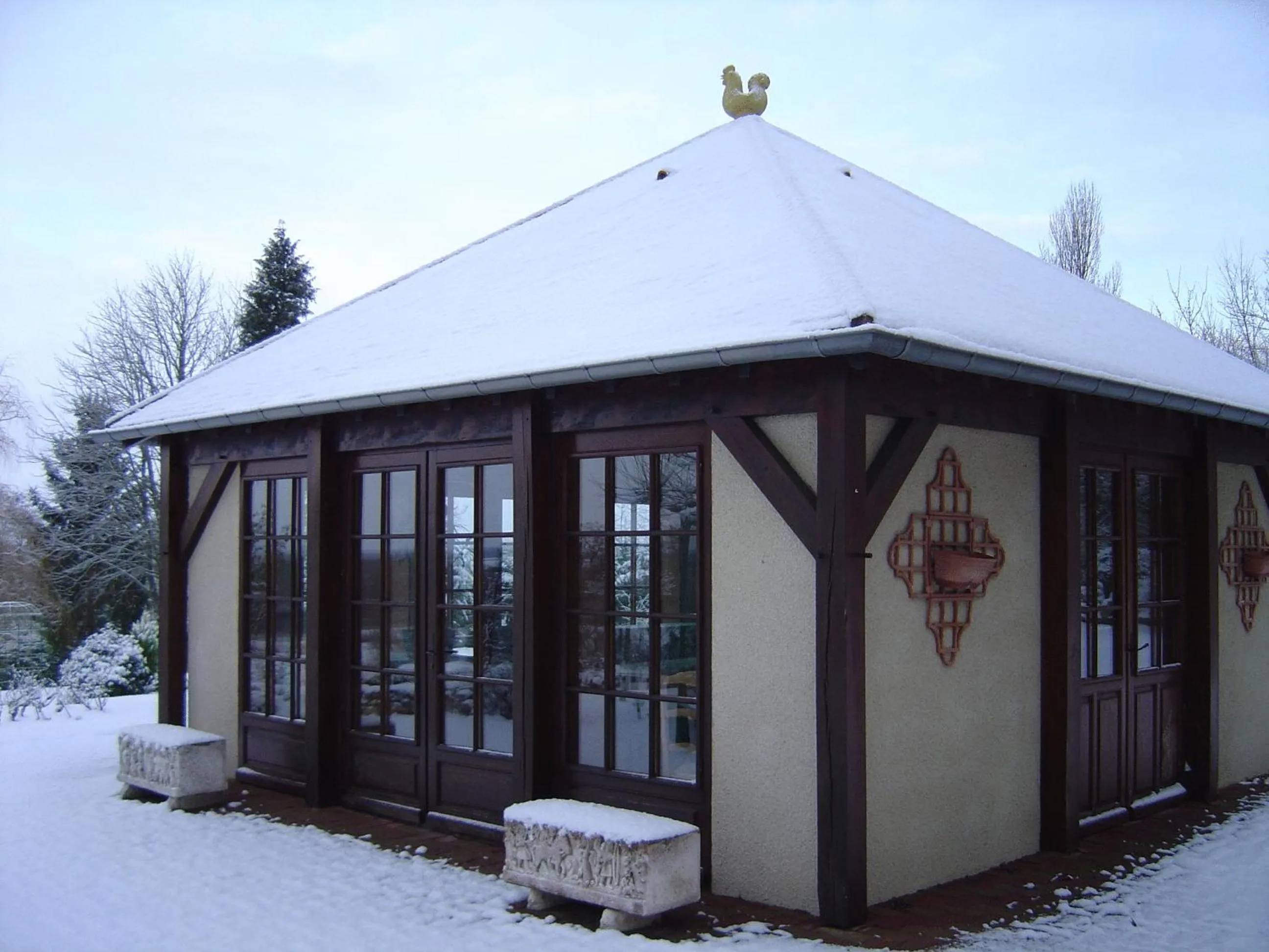 Winter in Logis Hôtel Restaurant Le Coq Hardi