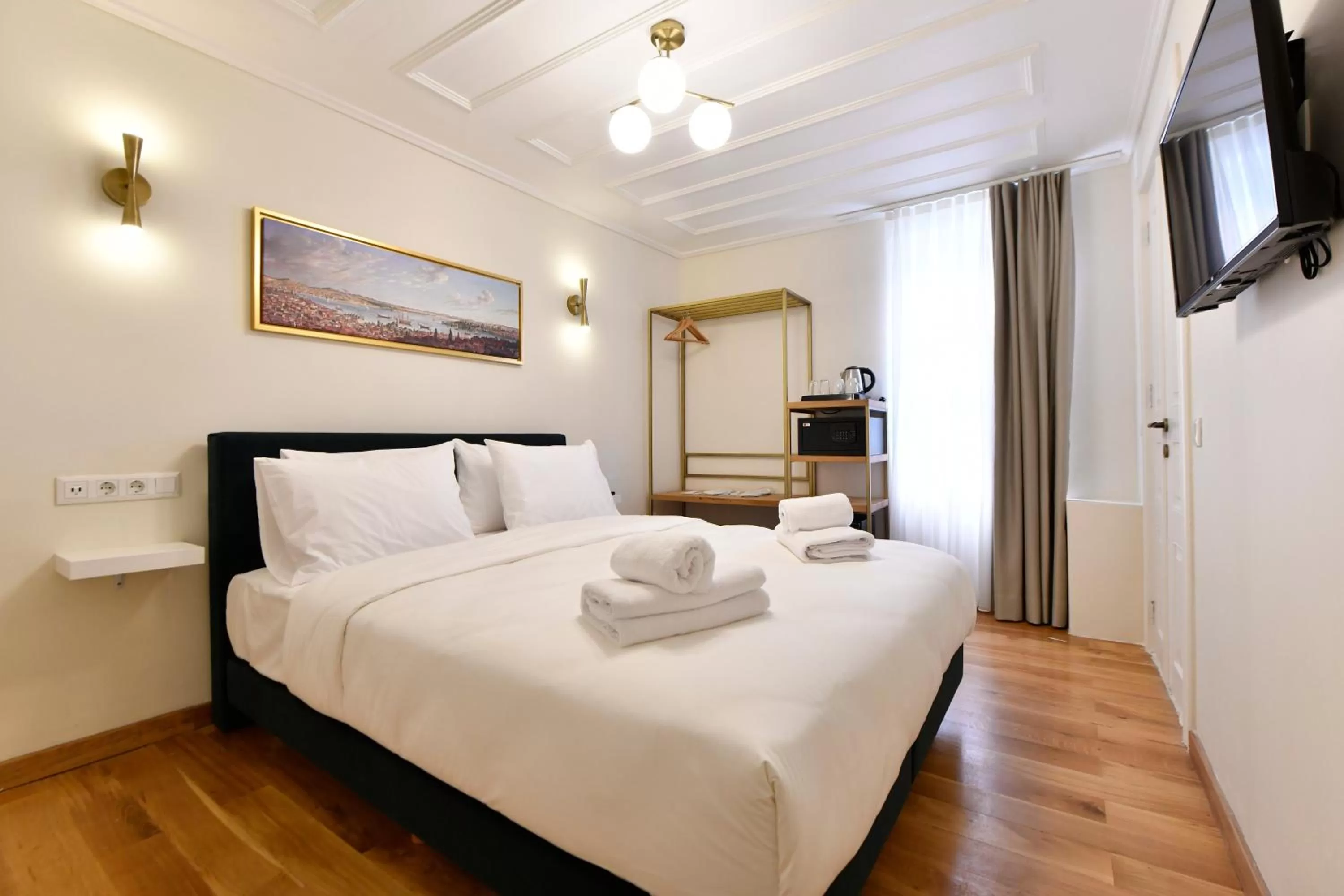 Bed in Agras Istanbul