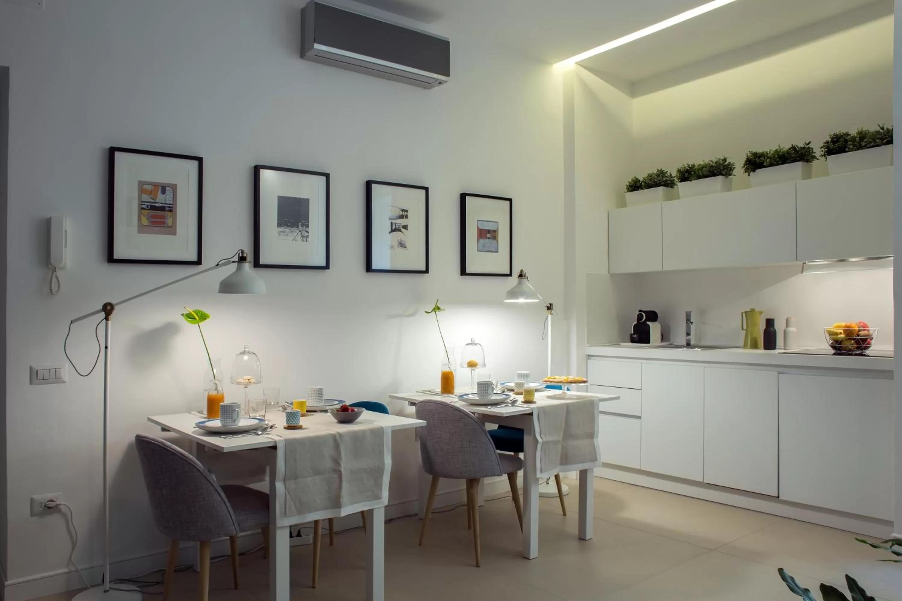 Dining area in Starhost - PETIT B&B