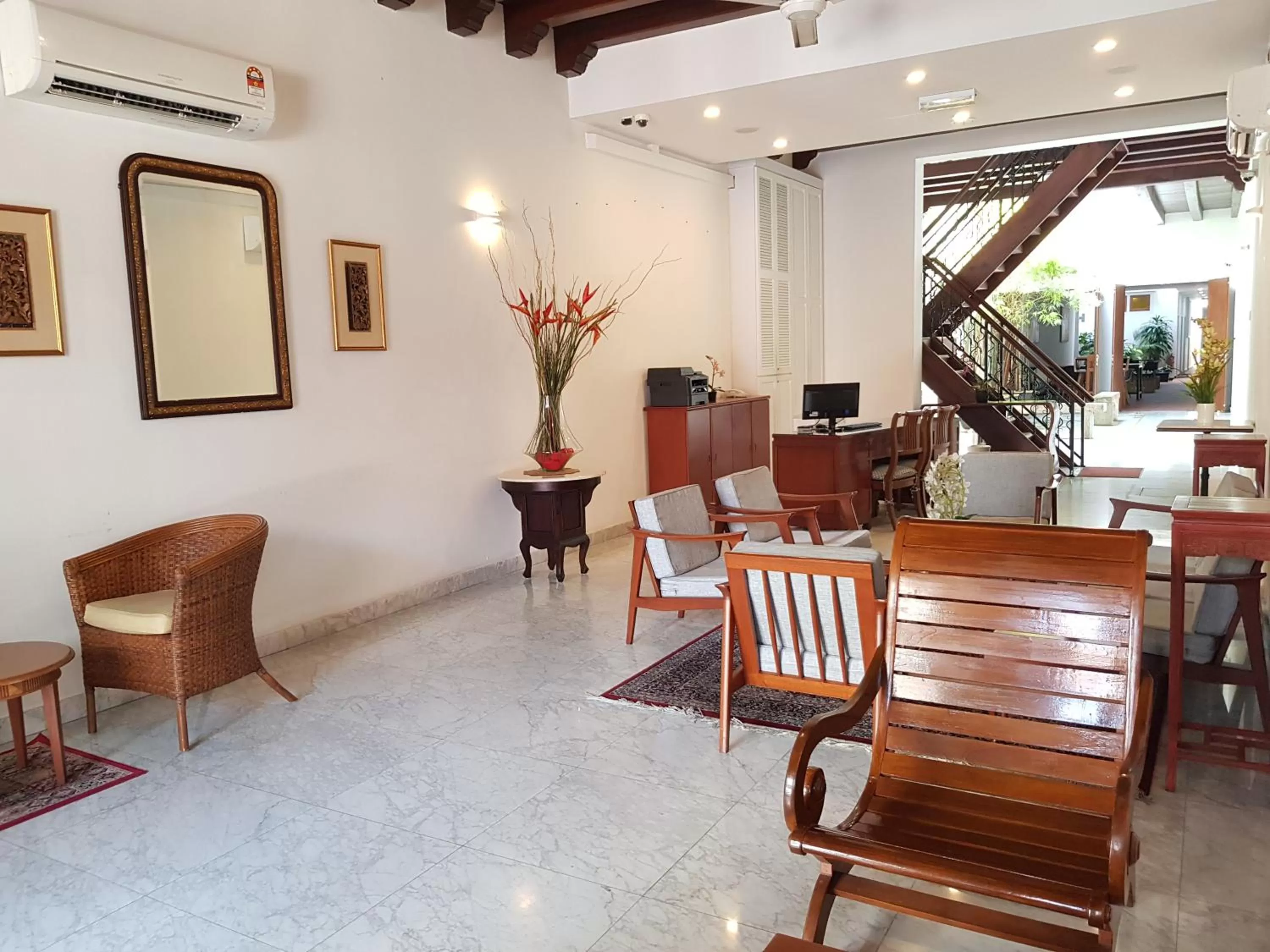 Lobby or reception in Heeren Straits Hotel