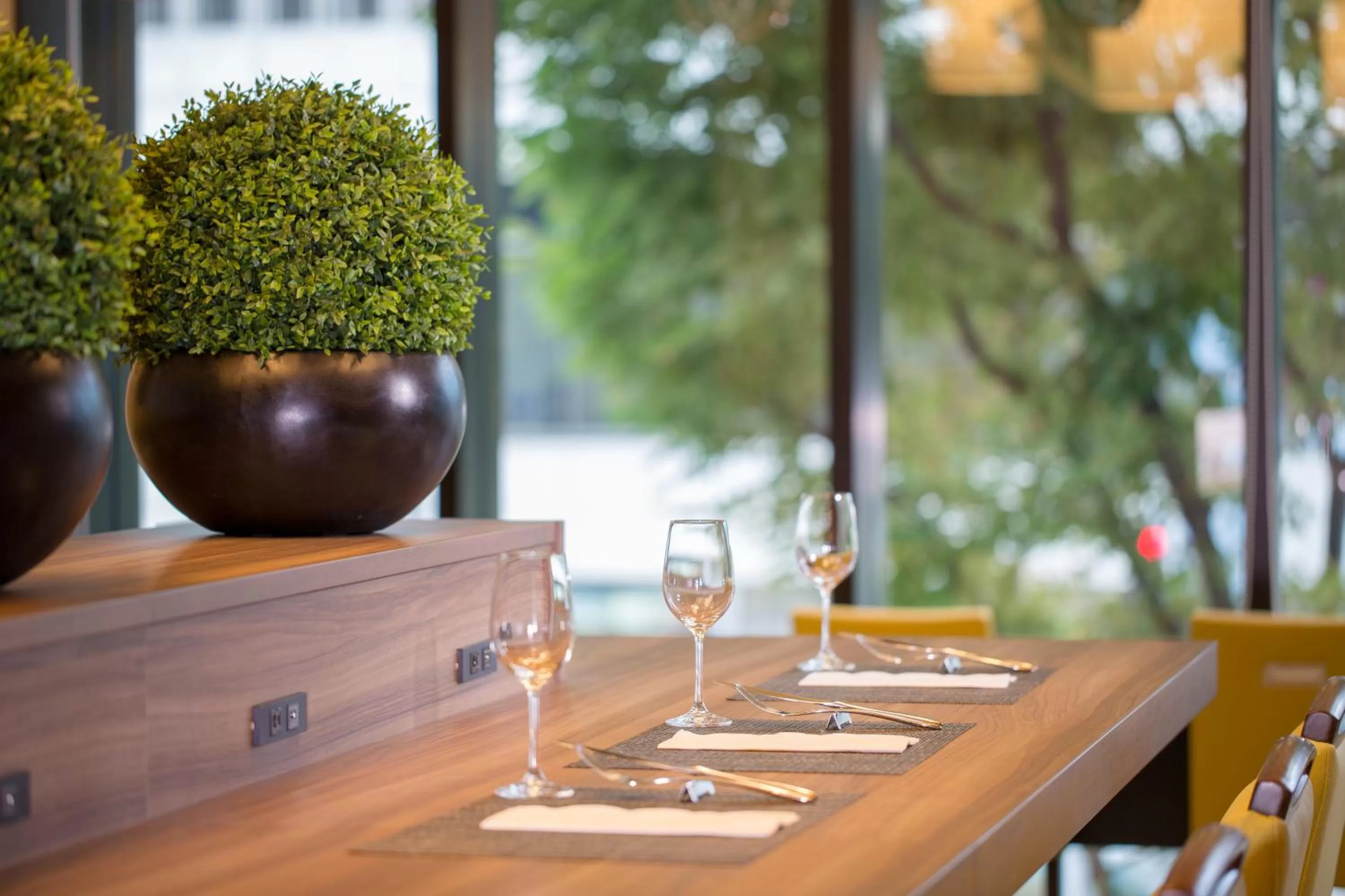 Restaurant/places to eat in Hotel Monterey Le Frere Osaka