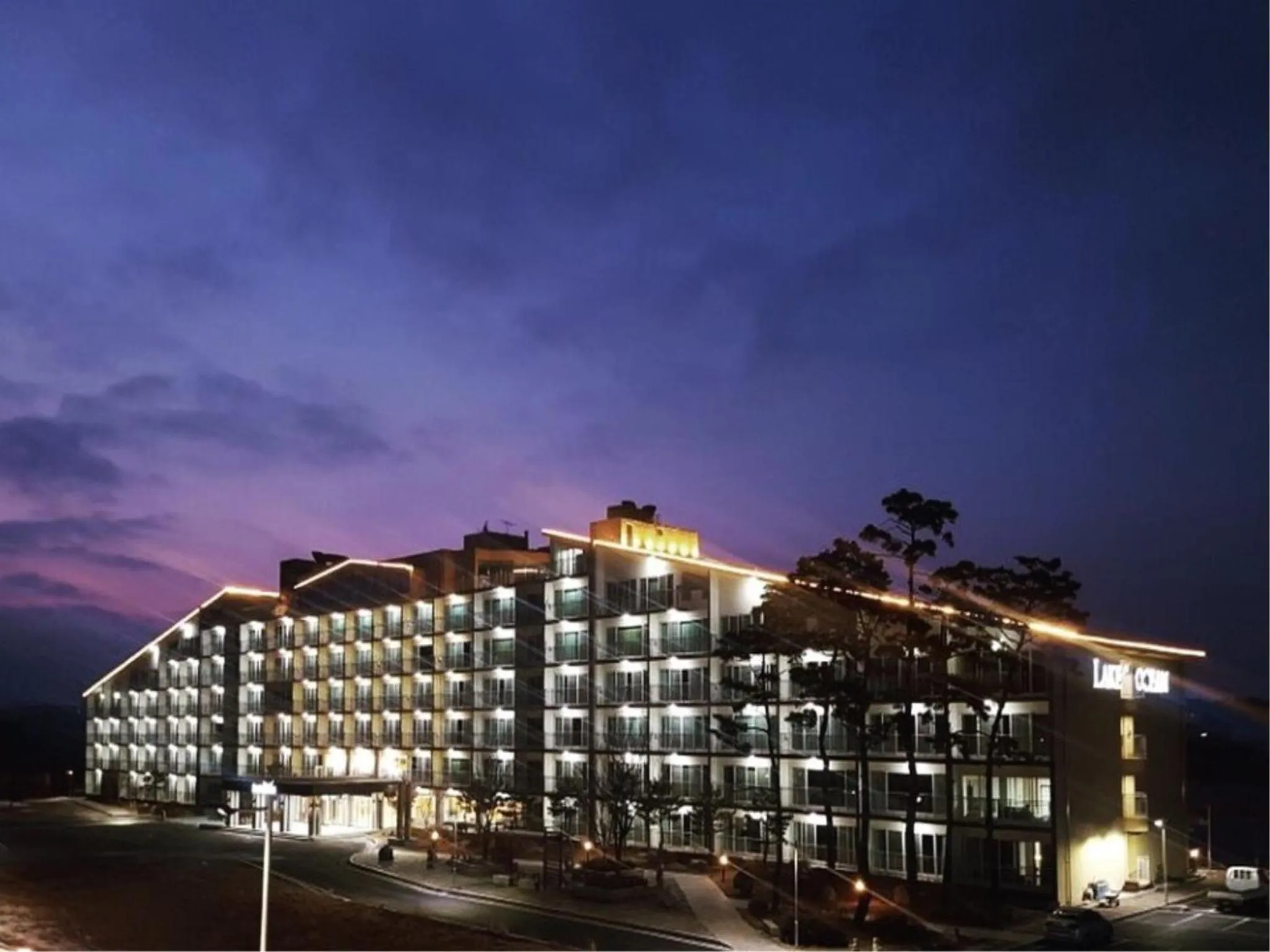 Night, Property Building in Lake Ocean Resort Sokcho