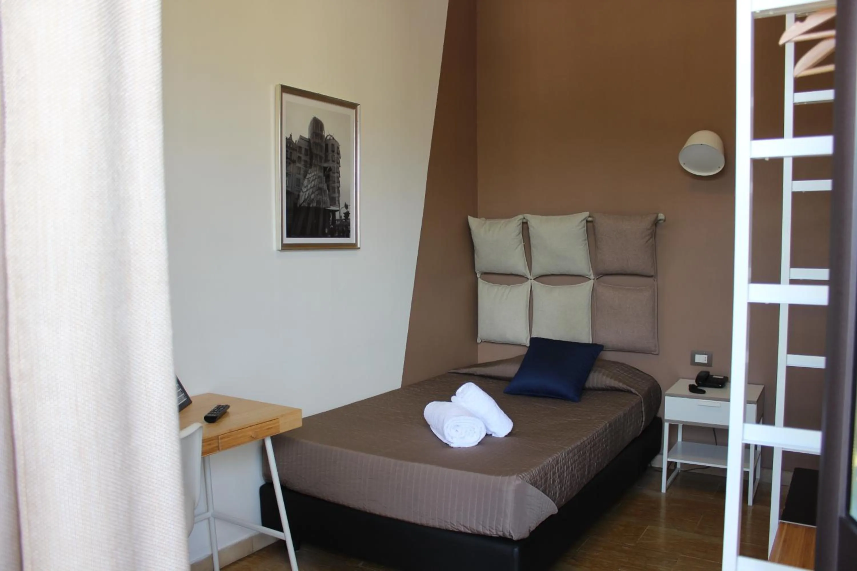 Living room, Bed in Hotel Franchi
