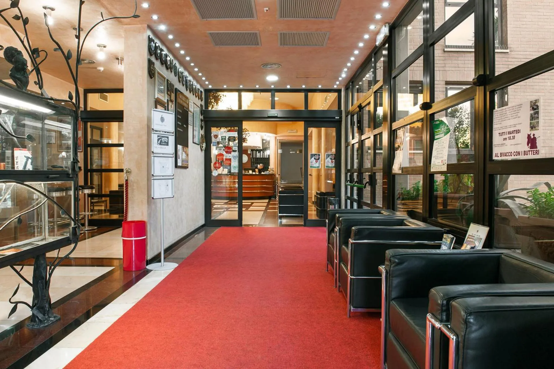 Lobby or reception in Hotel Granduca SPA & Parking