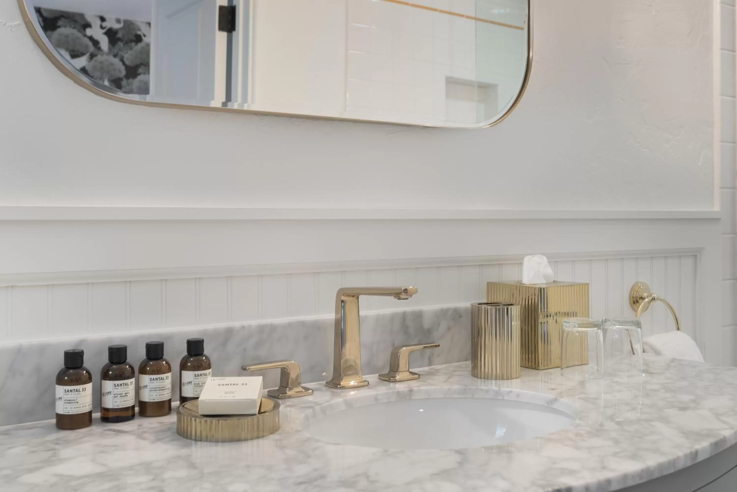 Deluxe King in The Colony Palms Hotel and Bungalows - Adults Only