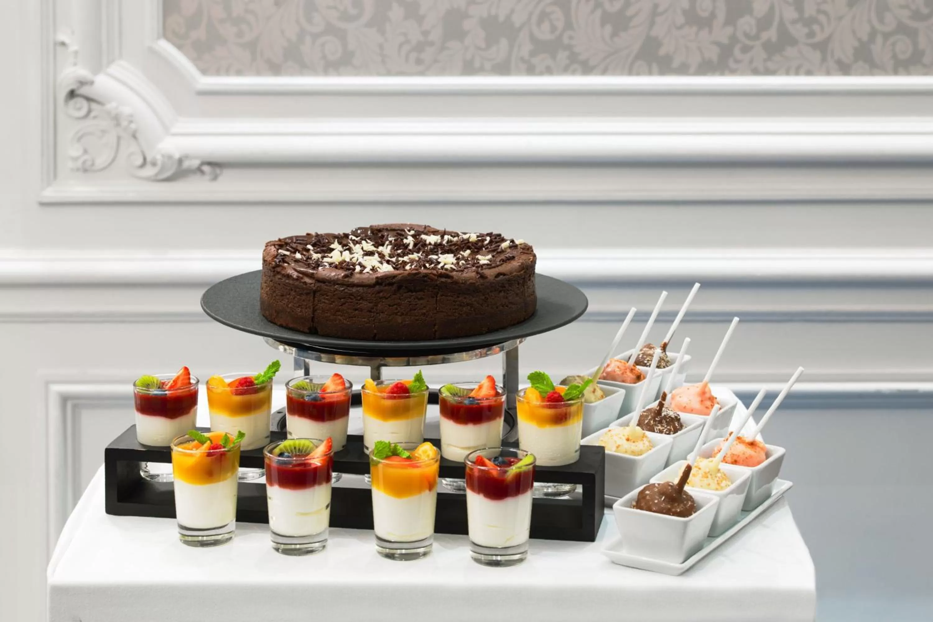 Meeting/conference room in Paris Marriott Opera Ambassador Hotel