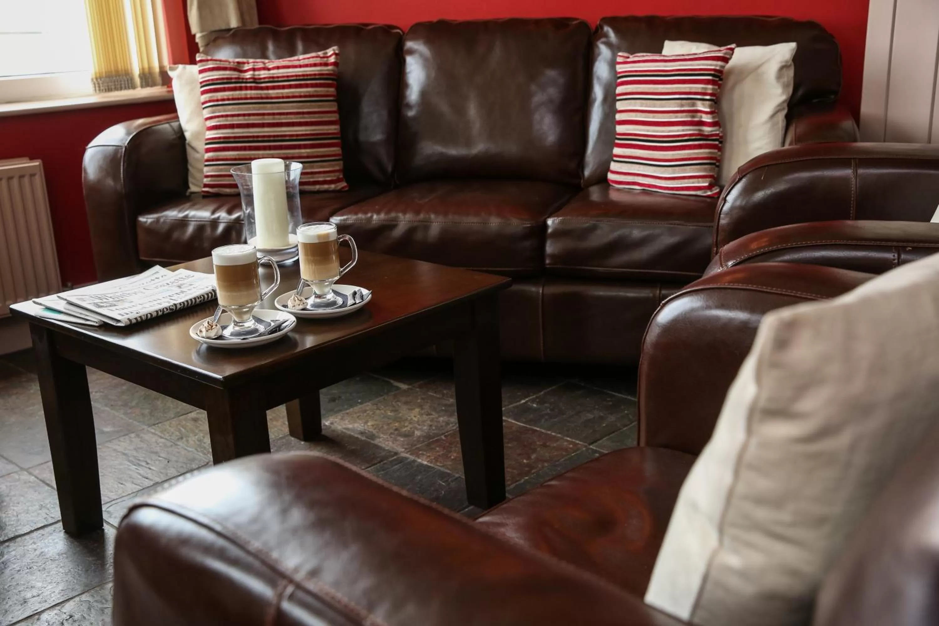 Seating area, Lounge/Bar in The White House Inn - Whitby