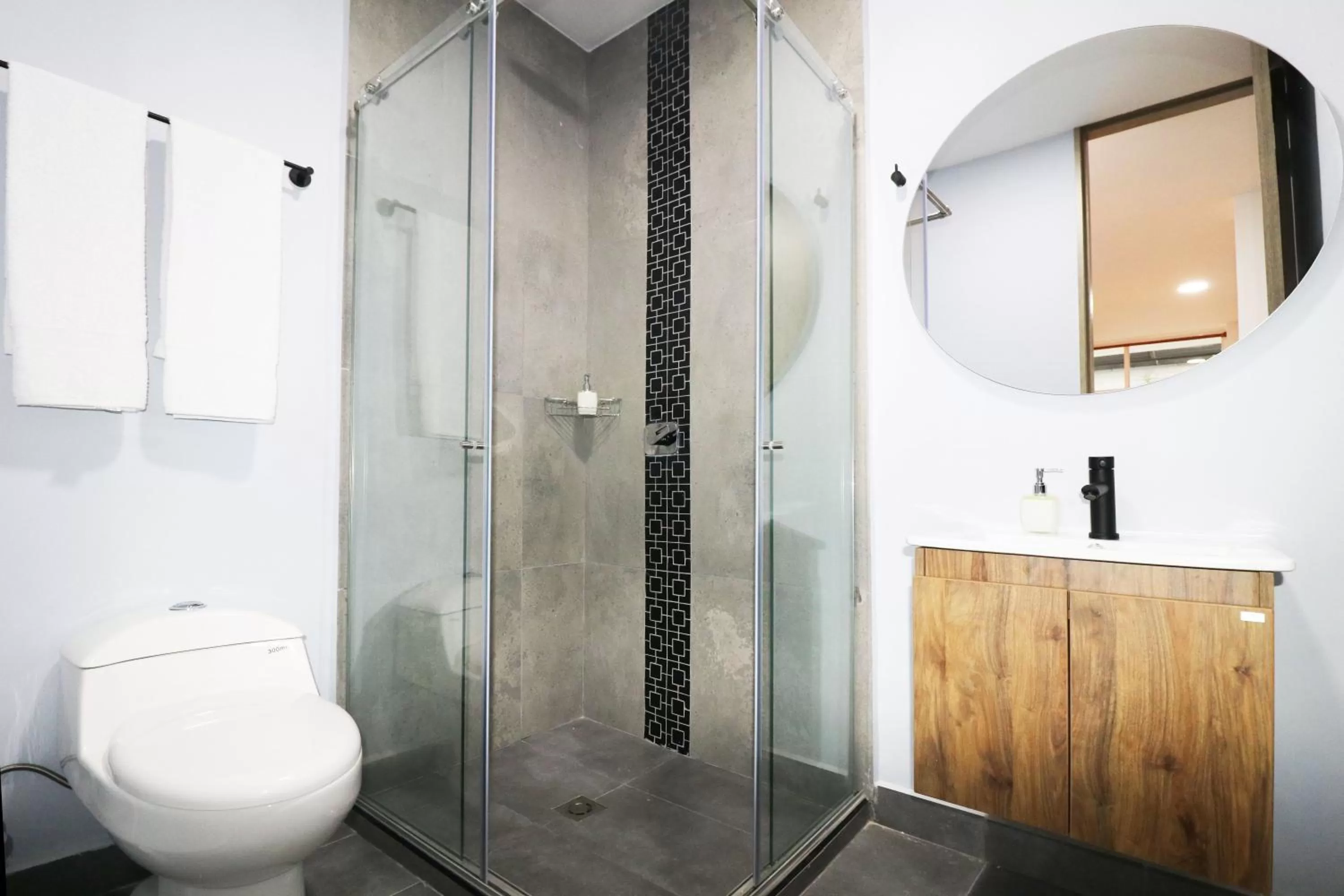 Bathroom in 554 Apartments