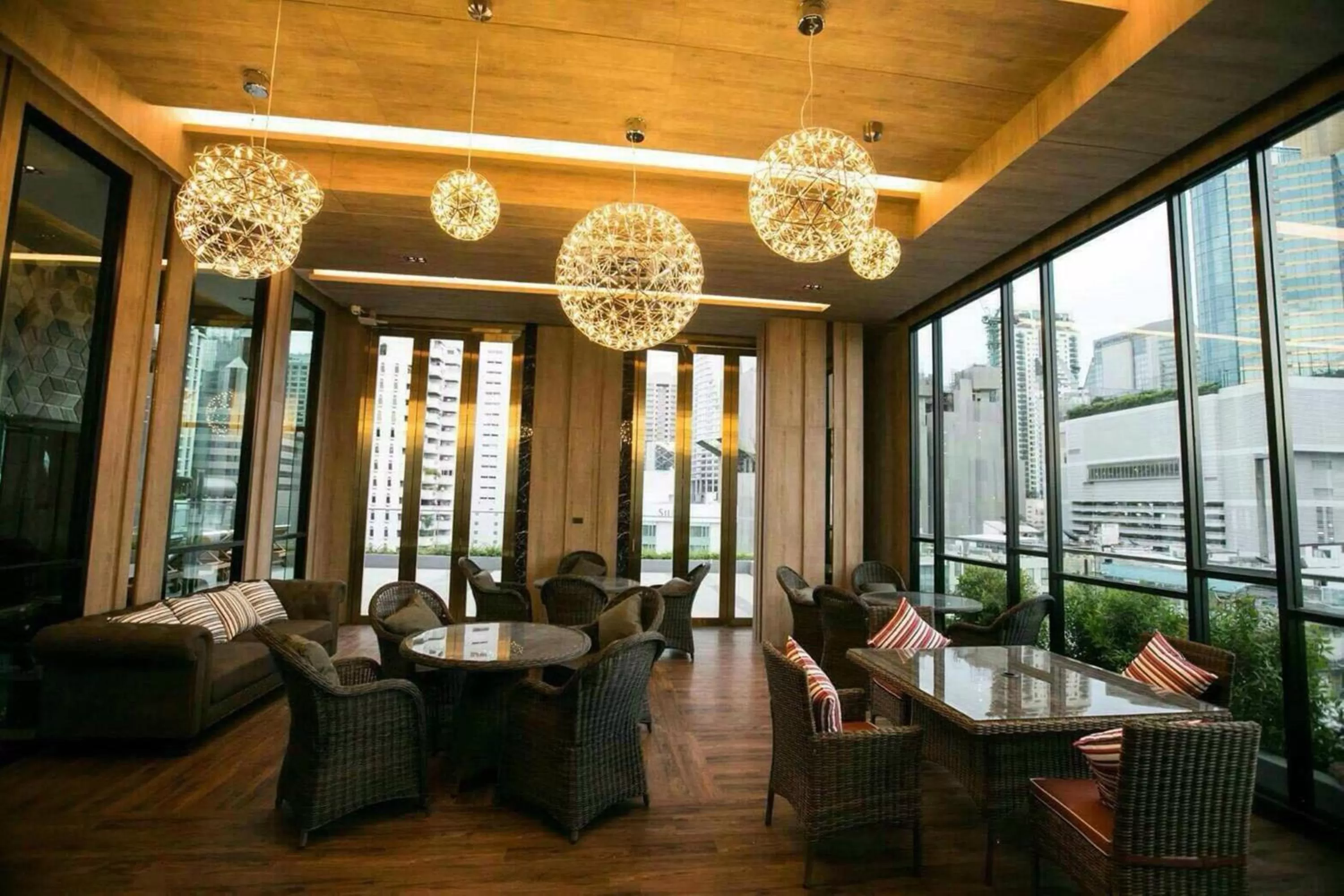 Restaurant/places to eat in Arte Hotel - SHA Extra Plus