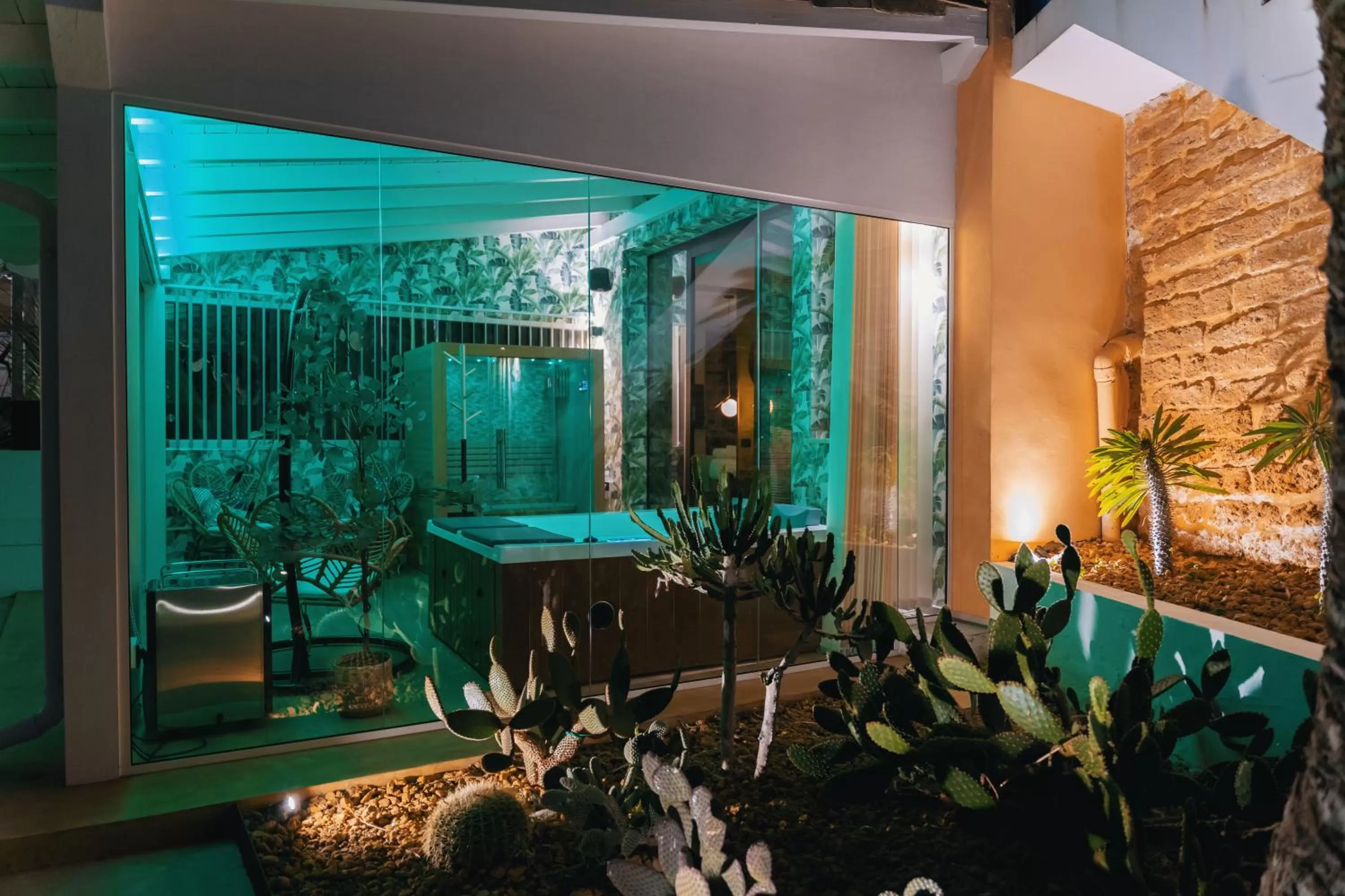 Garden in Emesh Boutique Suite