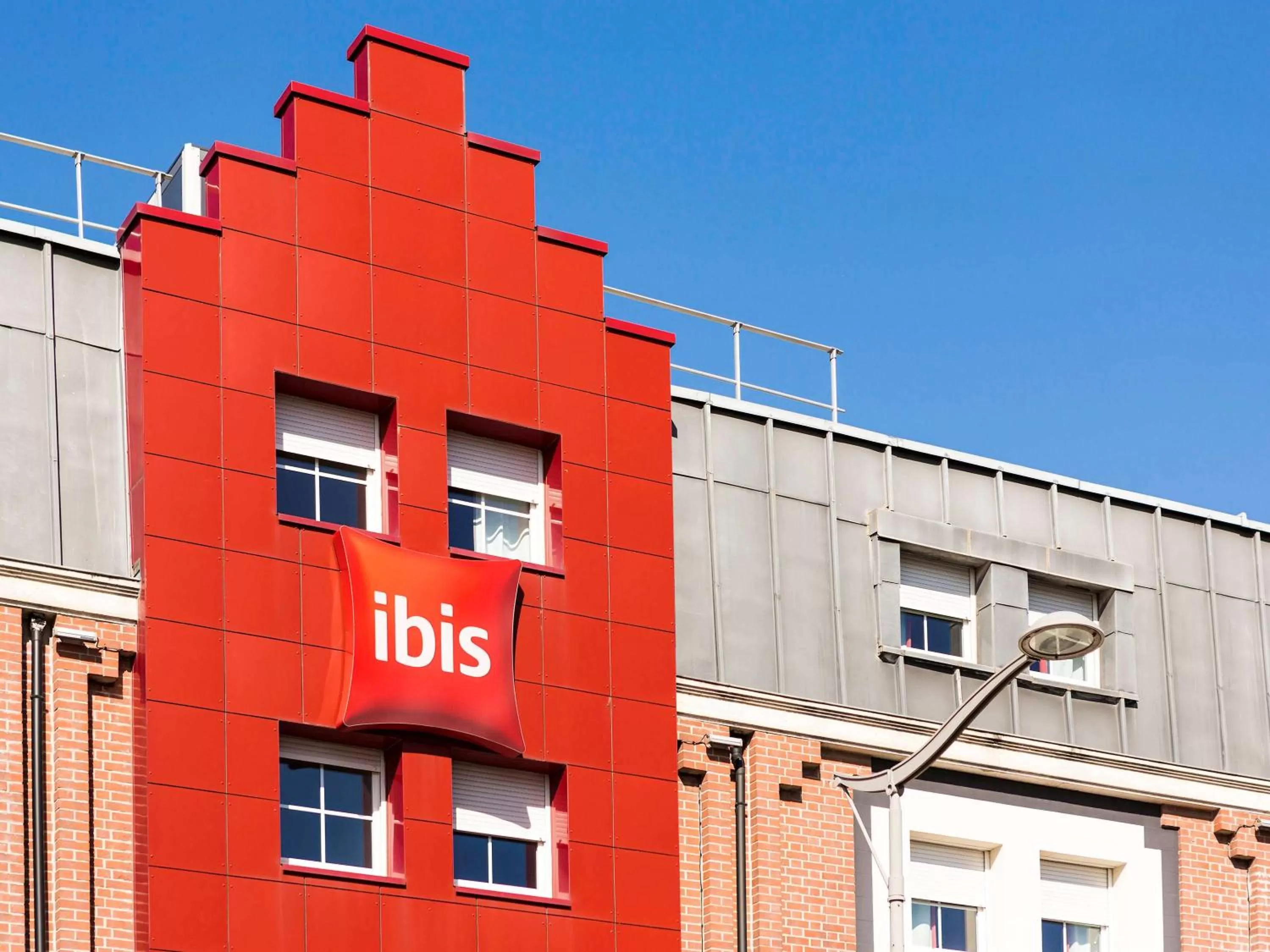 Property building in ibis Lille Lomme Centre