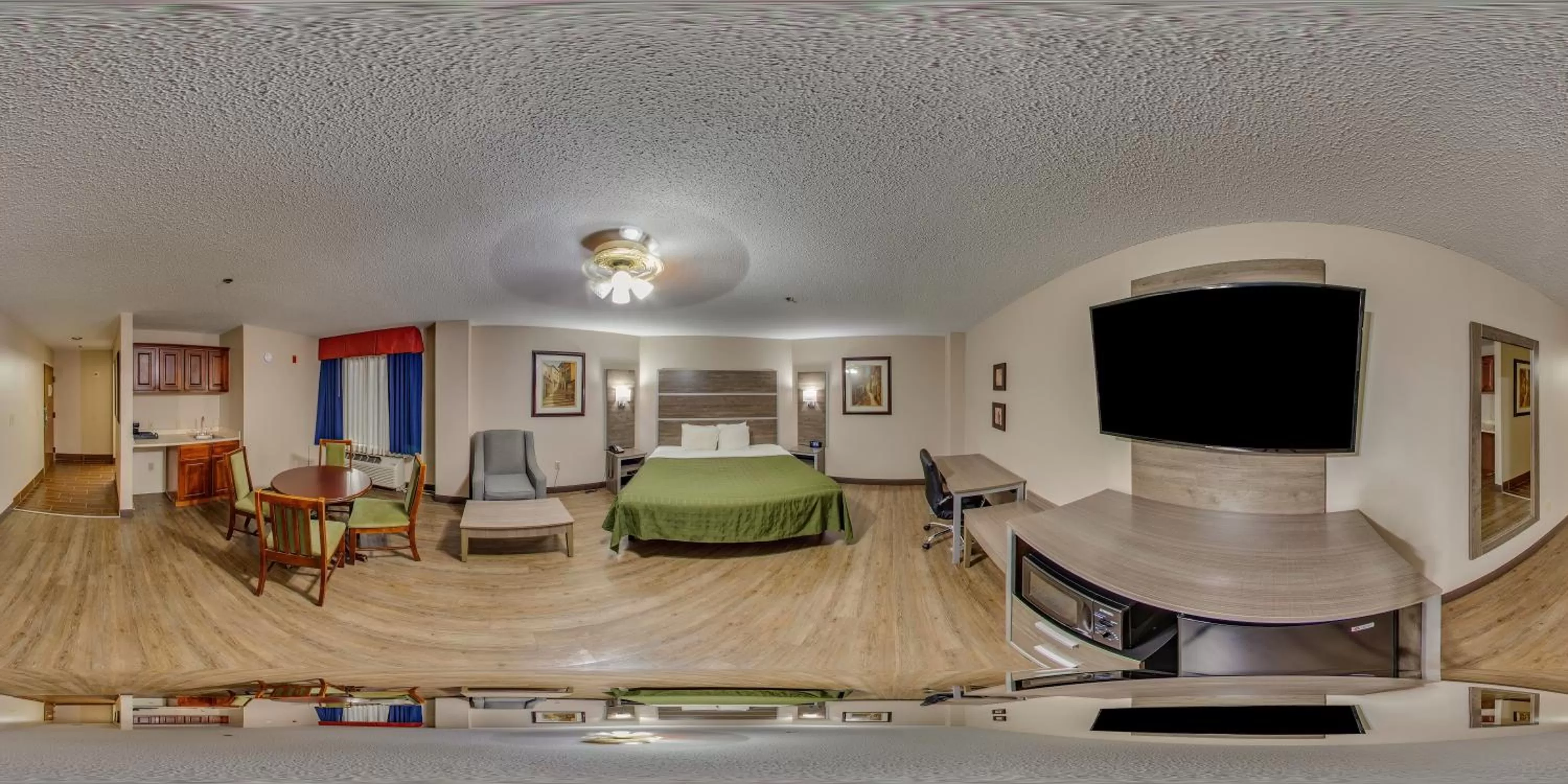 Bed in Hometown Inn Thomasville