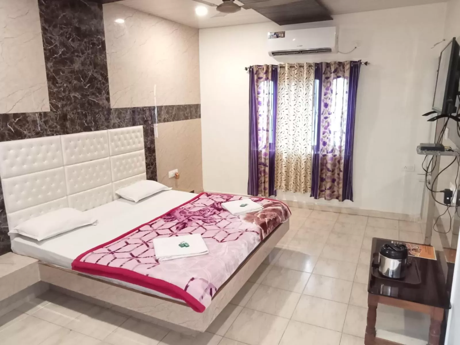 Bed in Chunmun Cottage