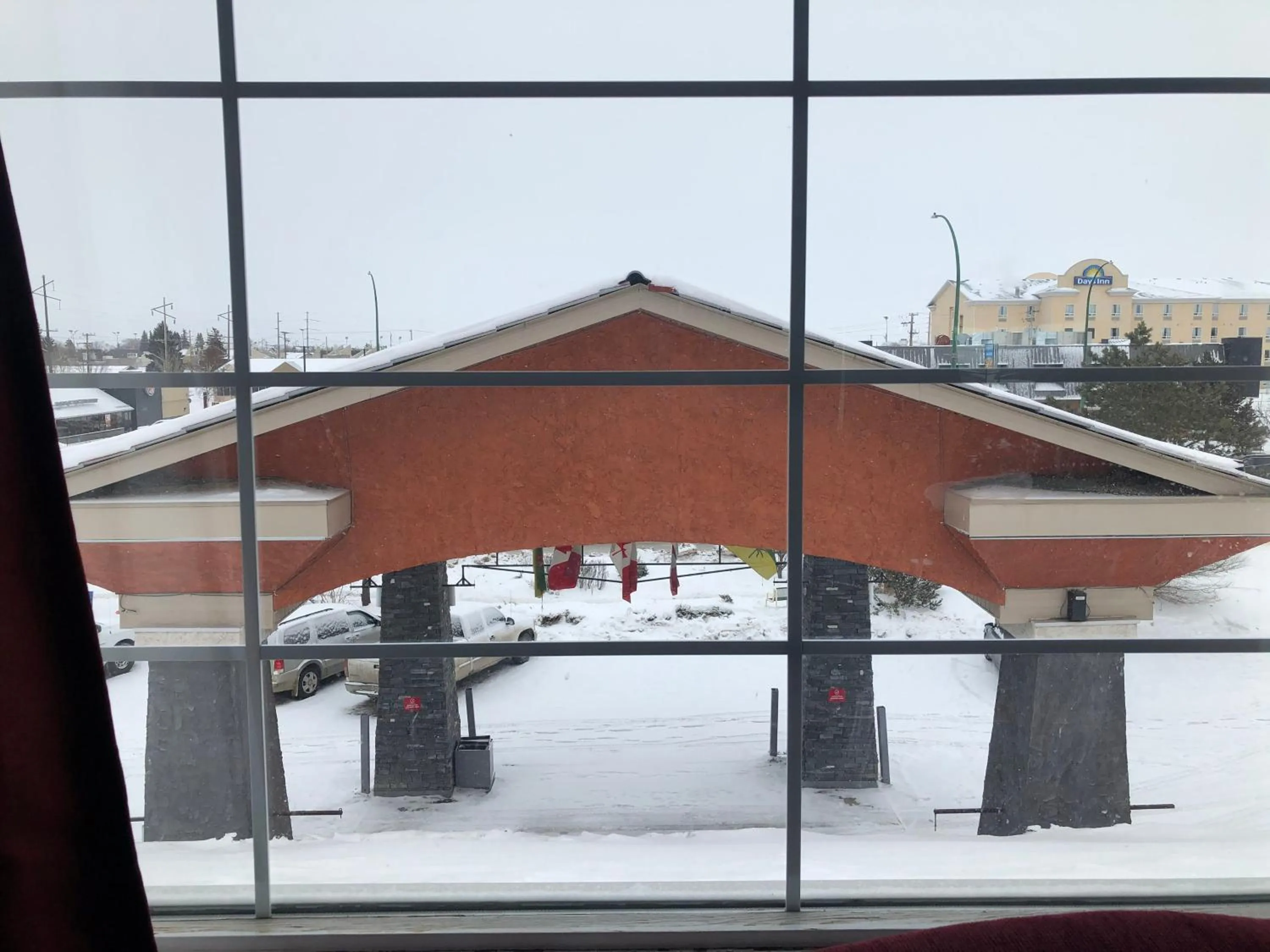 Facade/entrance in South Hill Lodge