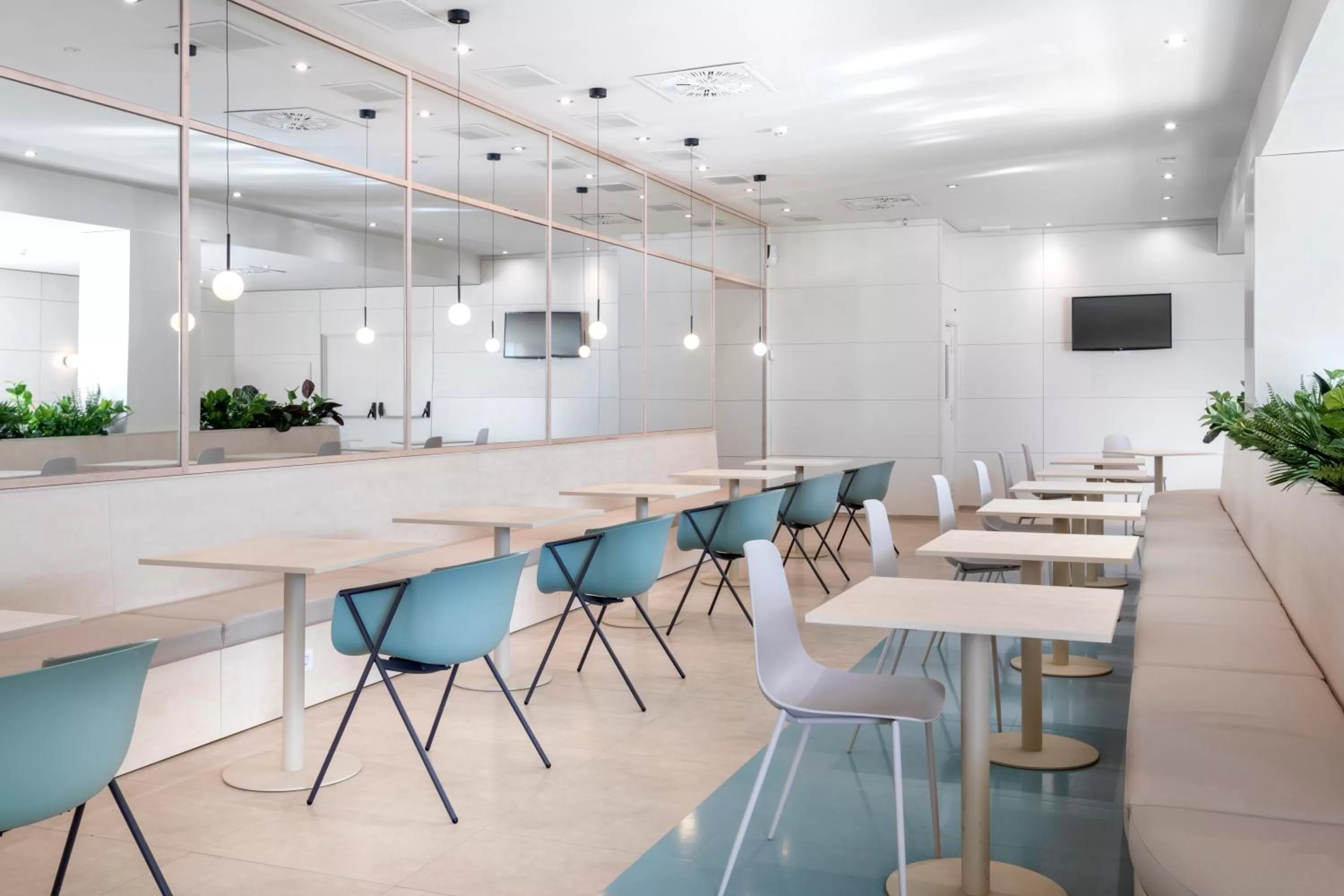 Breakfast in B&B HOTEL Elche