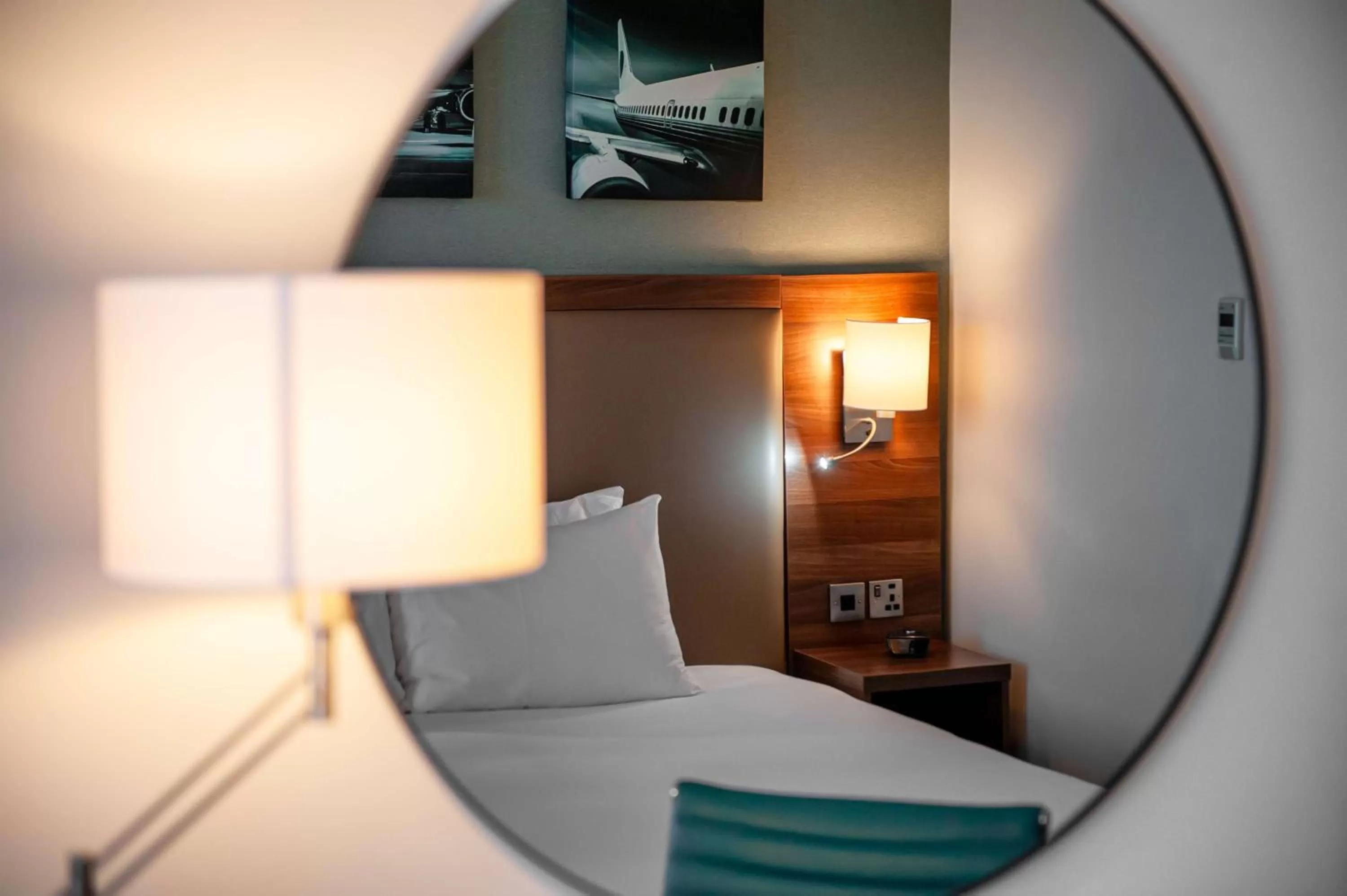 Bed in Hilton Garden Inn London Heathrow Airport