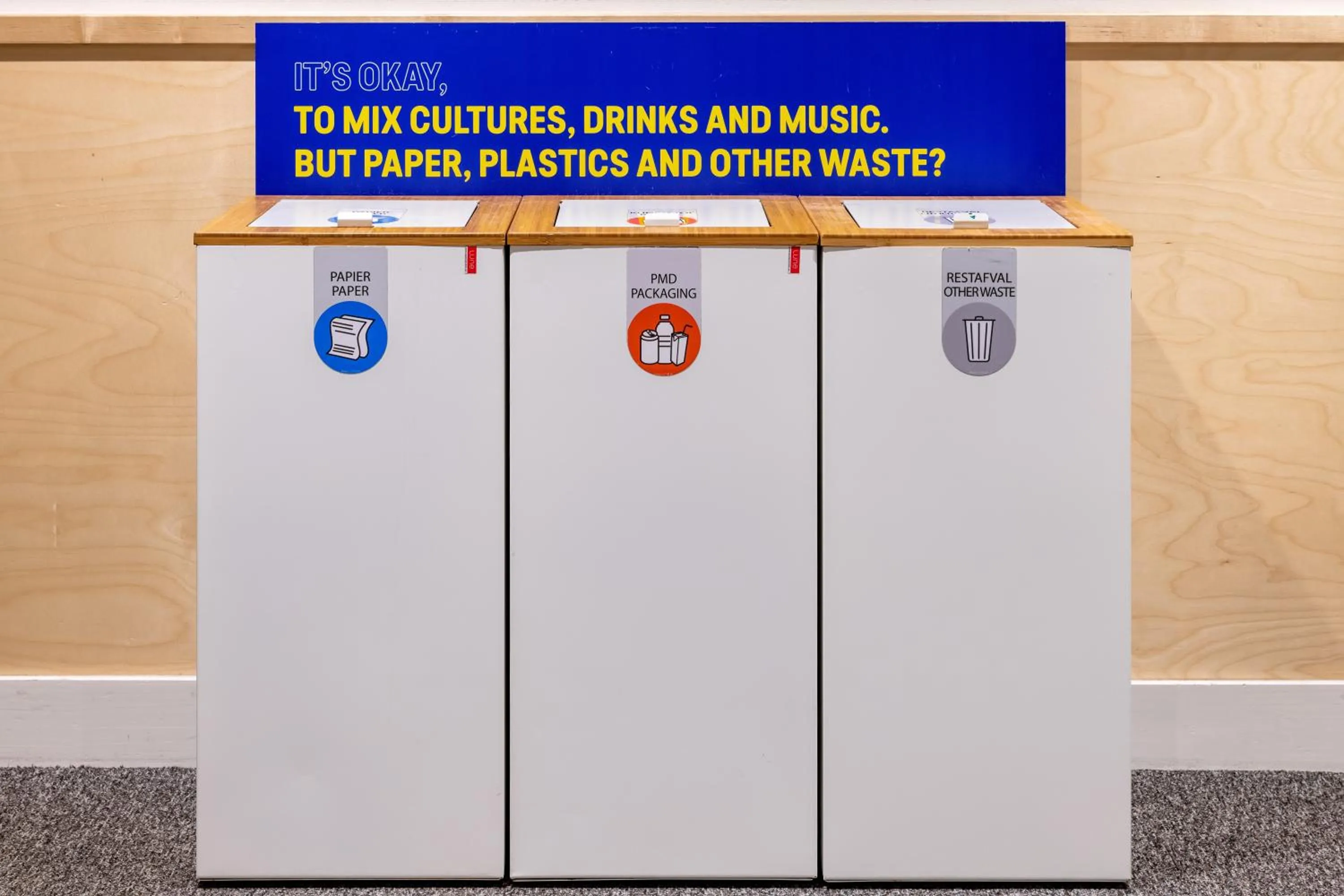 Logo/Certificate/Sign in Stayokay Hostel Soest