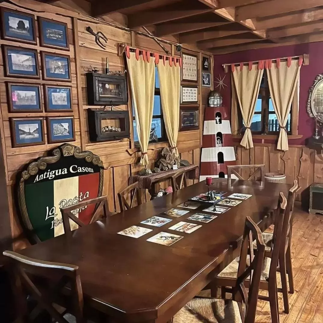 Restaurant/places to eat in Hotel Antigua Casona Patagonia