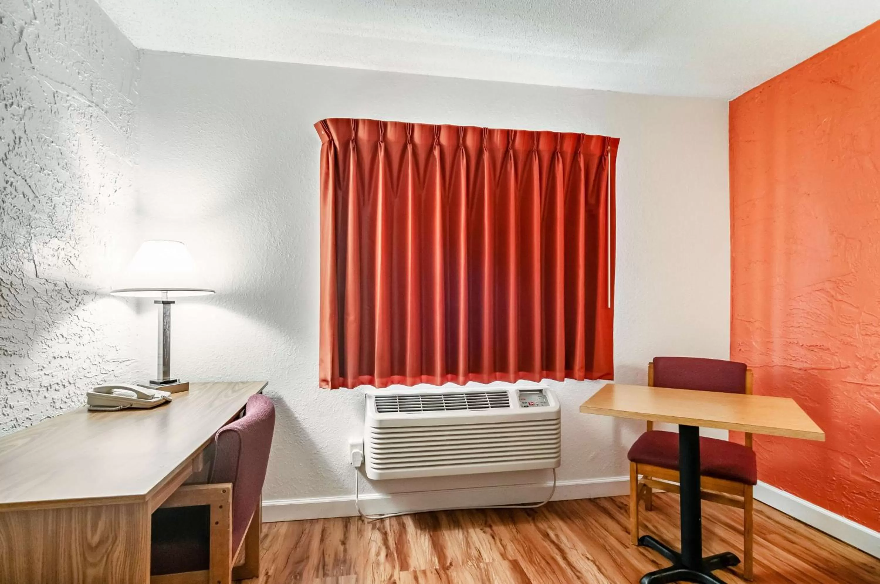 Photo of the whole room in Motel 6-Naperville, IL